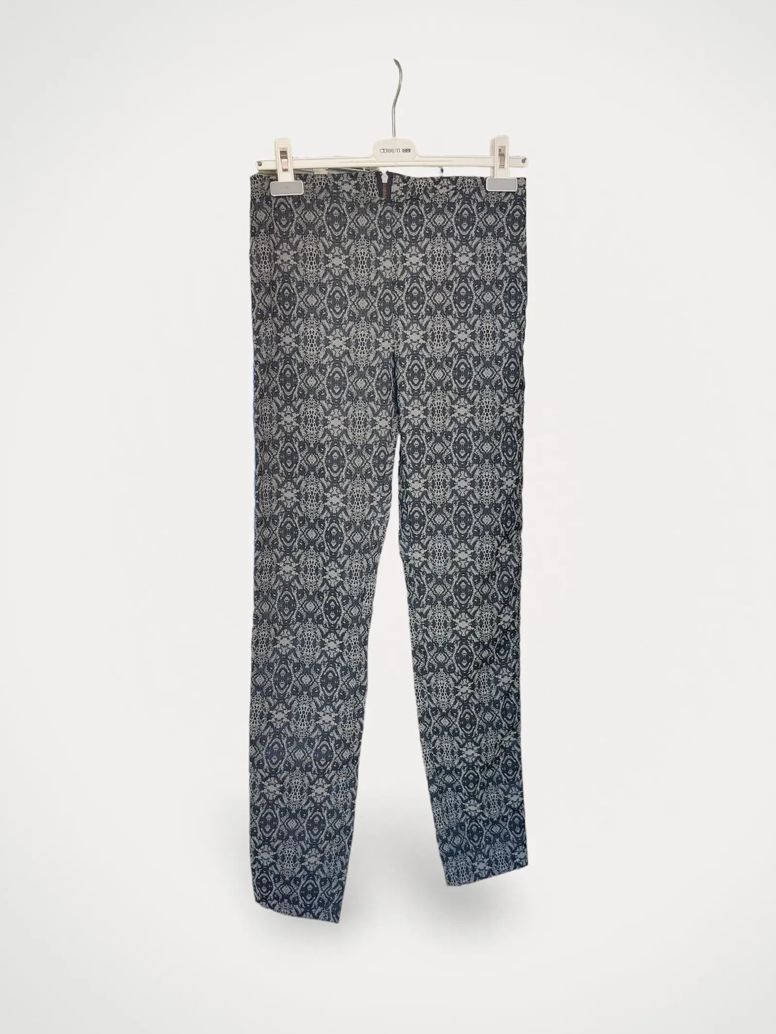 XO XO Pants Size 26" / US 2 / IT 38 - 1 Thumbnail