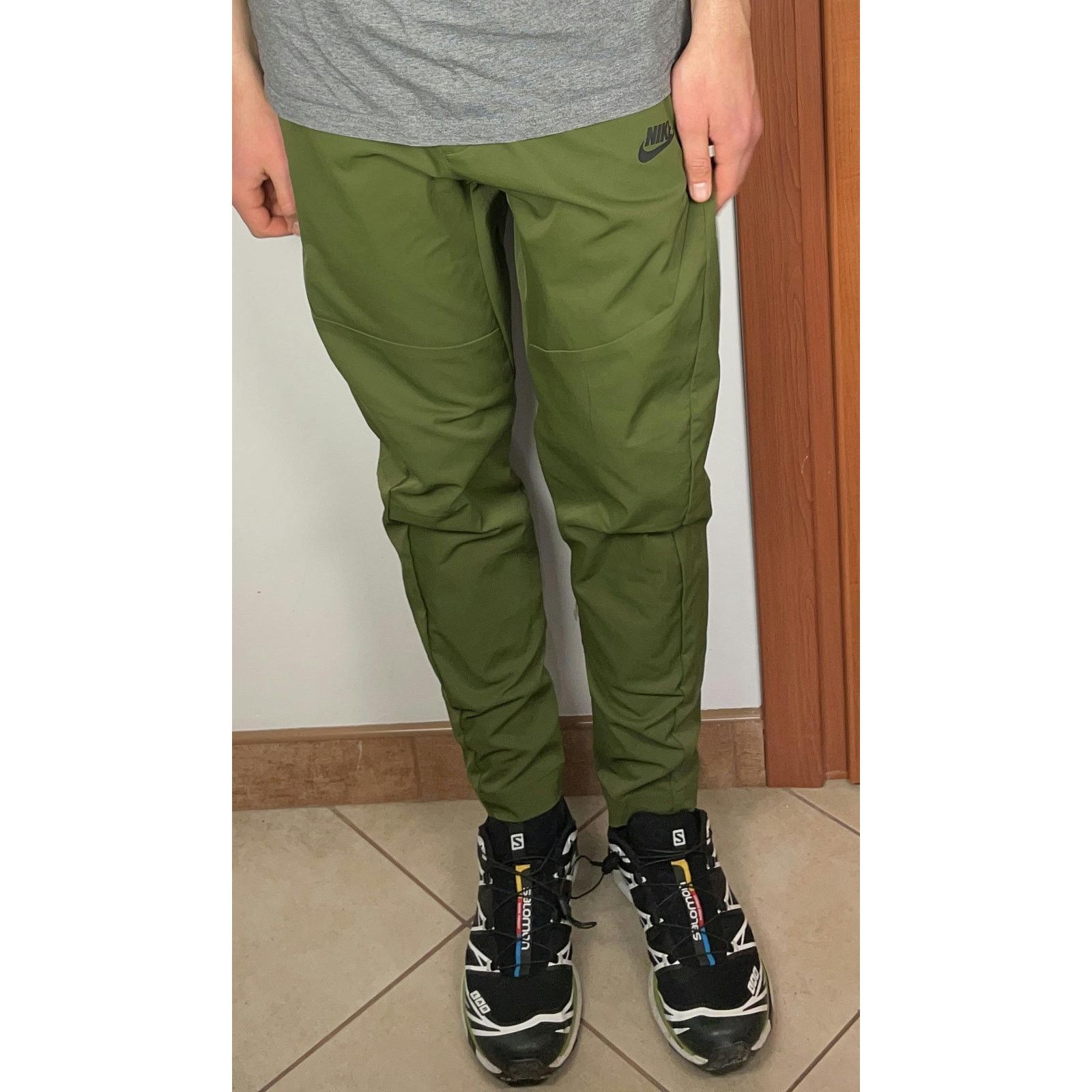 Nike Nike Sportswear Tech Essentials Men's Green Commuter Pants S Size US 30 / EU 46 - 2 Thumbnail