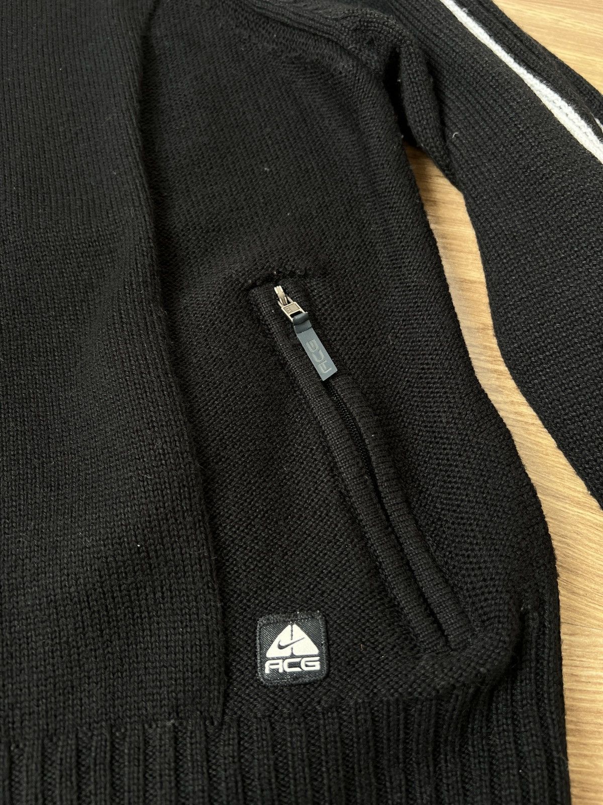Nike ACG Nike ACG Women’s Full Zip Wool/Acrylic Black Sweater Size L Size L / US 10 / IT 46 - 3 Thumbnail