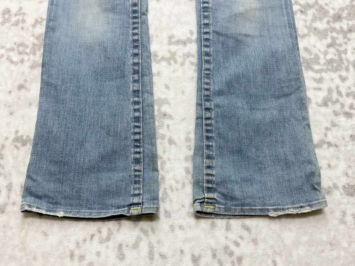 True Religion True Religion Becky Low Rise Bootcut Y2K Women Denim Size US 28 / EU 44 - 7 Thumbnail