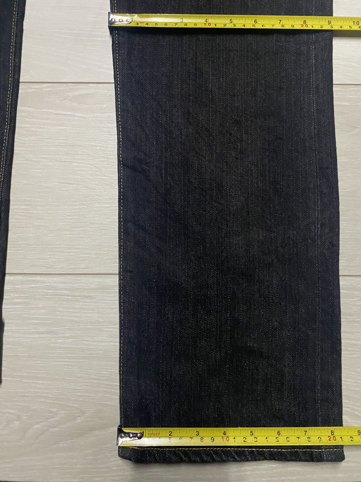 Undercover × Uniqlo Vintage Uniqlo Black Denim Selvedge Distressed Loose Jeans Size US 39 - 16 Thumbnail