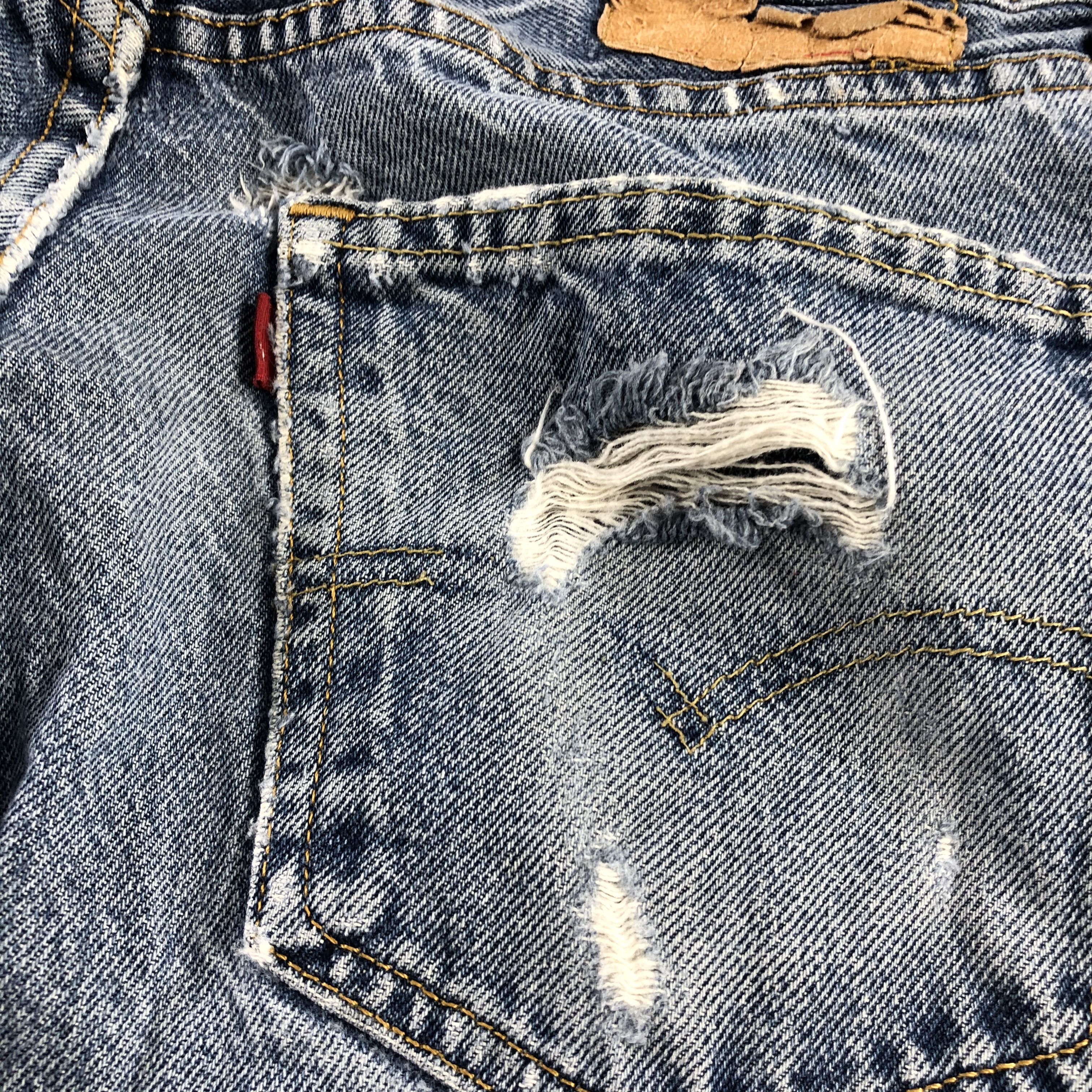 Levi's × Vintage Vintage Blue Wash Levis 505 Jeans-JM3076 Size US 33 - 7 Thumbnail