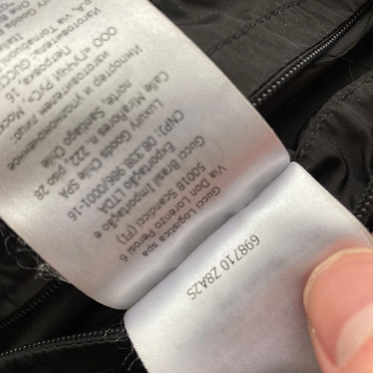 Gucci Gucci jumbo logo jacket goose down size 44 black GG Size US S / EU 44-46 / 1 - 5 Thumbnail