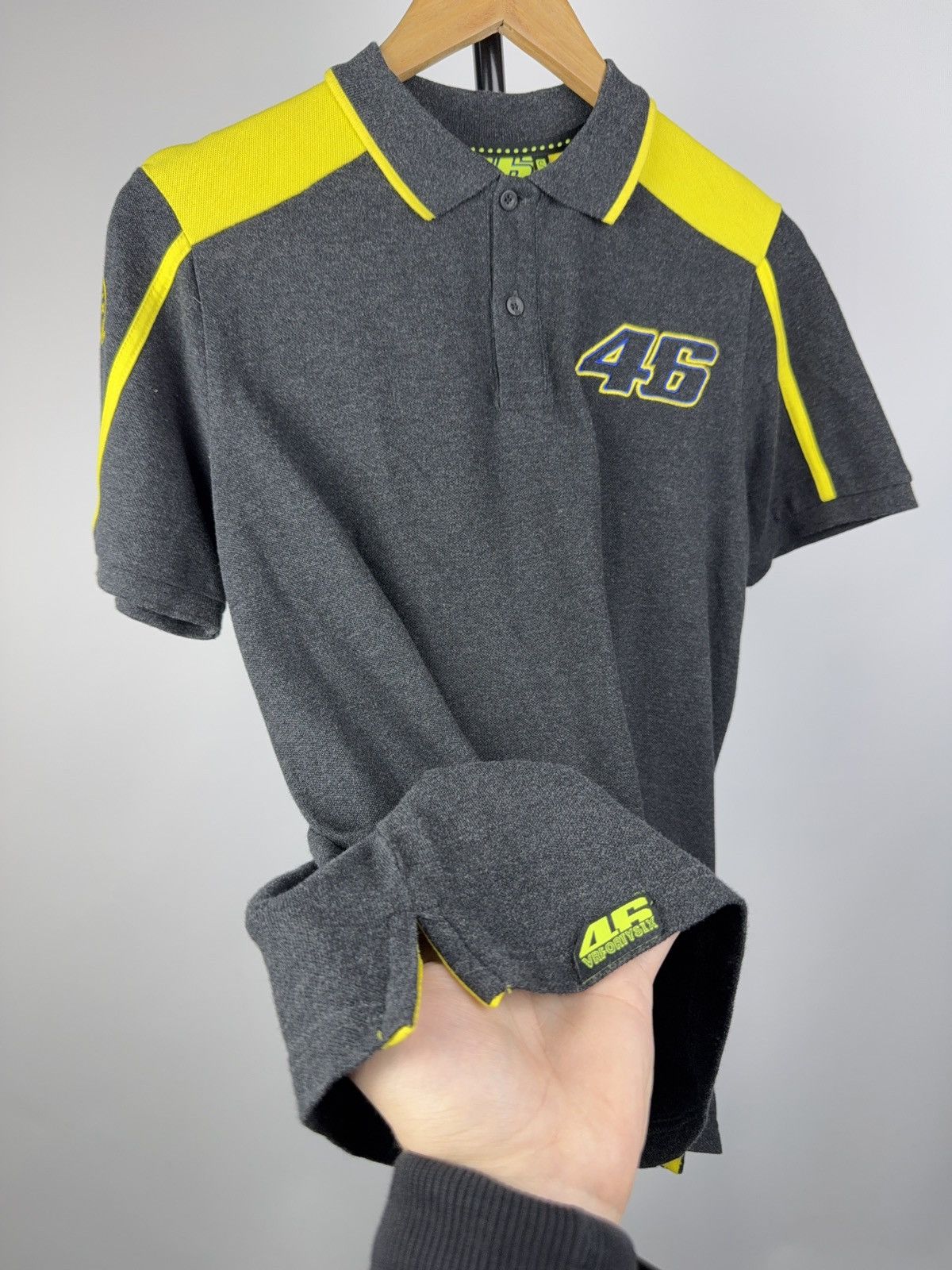 Vintage Racing VR46 Valentino Rossi Polo Shirt Grey Yellow MotoGP Size US S / EU 44-46 / 1 - 2 Thumbnail