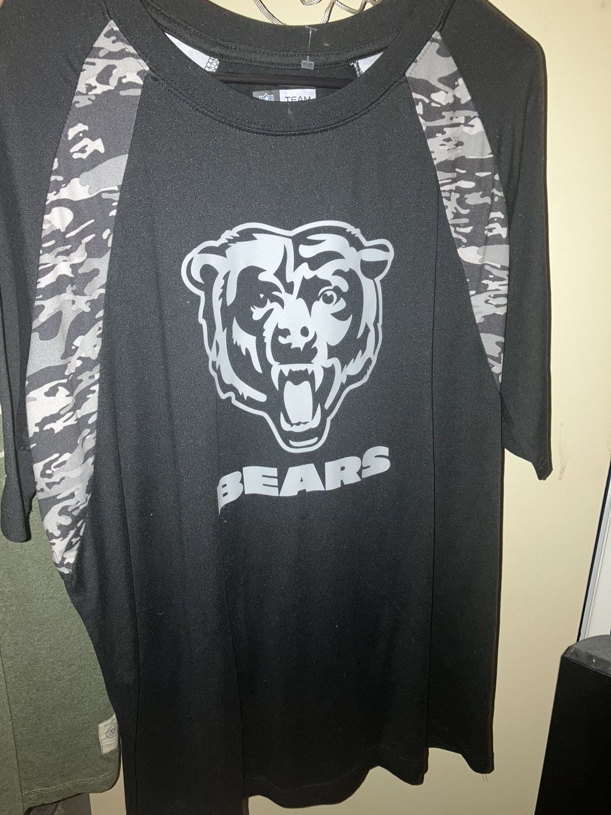 NFL Chicago bears nfl team football camo athletic shirt medium Size US M / EU 48-50 / 2 - 1 Thumbnail