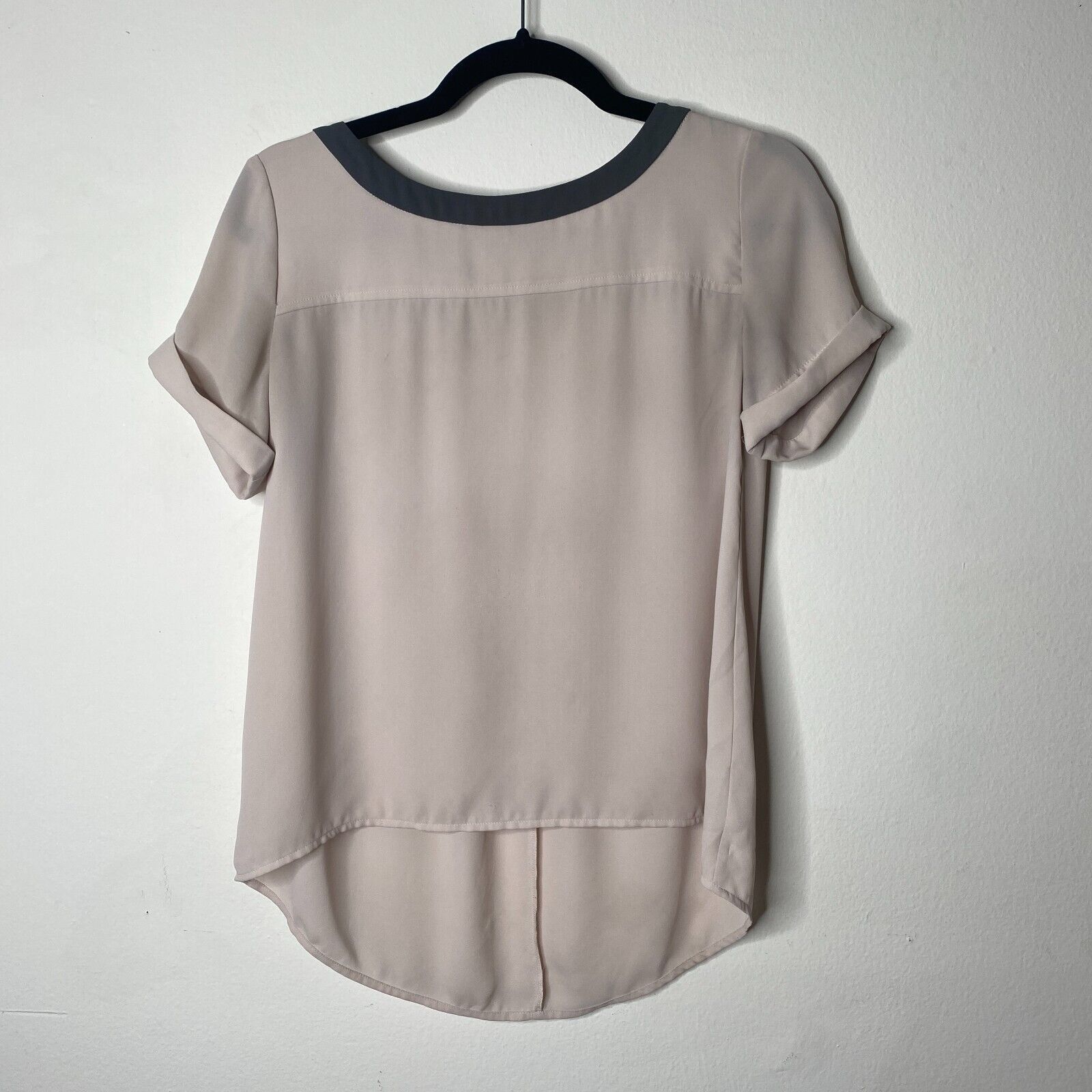 Loft Loft Pinky Gray Collar Top Gathered Back Short Sleeves XSP Size XS / US 0-2 / IT 36-38 - 10 Thumbnail