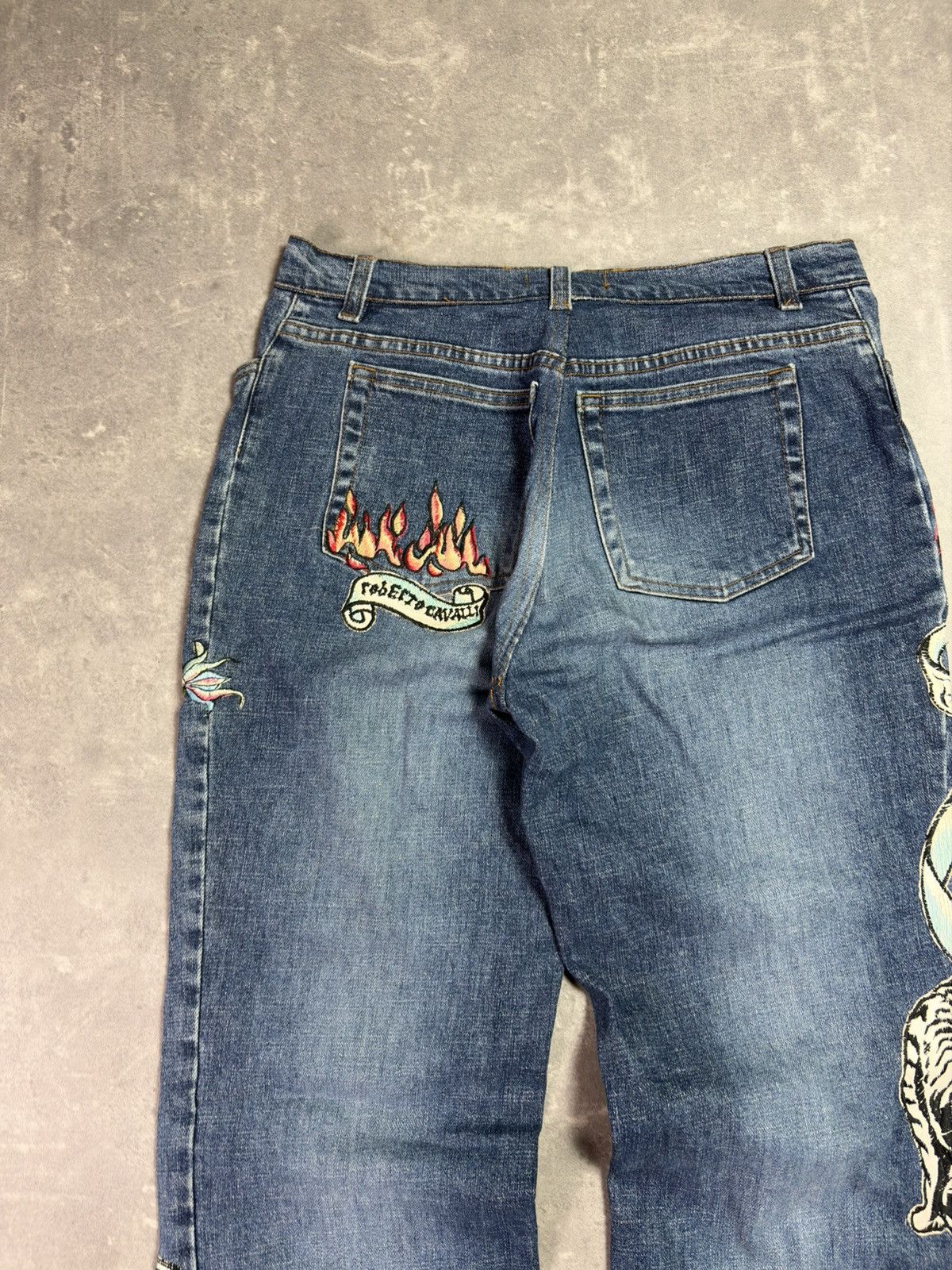 Roberto Cavalli SS03 Roberto Cavalli Tattoo Denim Jeans 30 32 Rare 00s Size US 30 / EU 46 - 13 Thumbnail