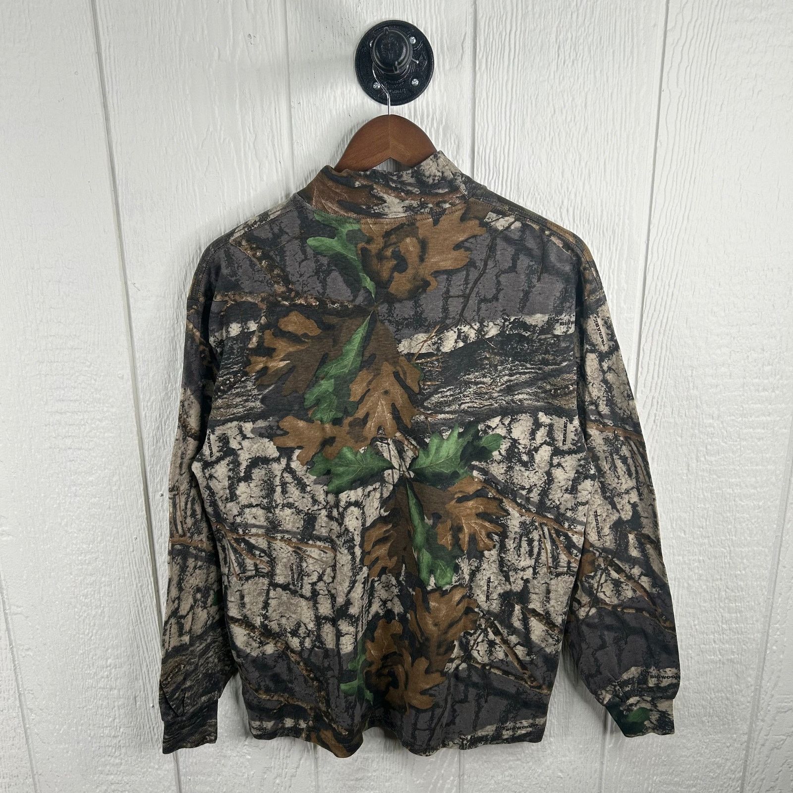 Jerzees Vintage Jerzees Forest Camo Mock Neck Long Sleeve Size Large Size US L / EU 52-54 / 3 - 5 Thumbnail