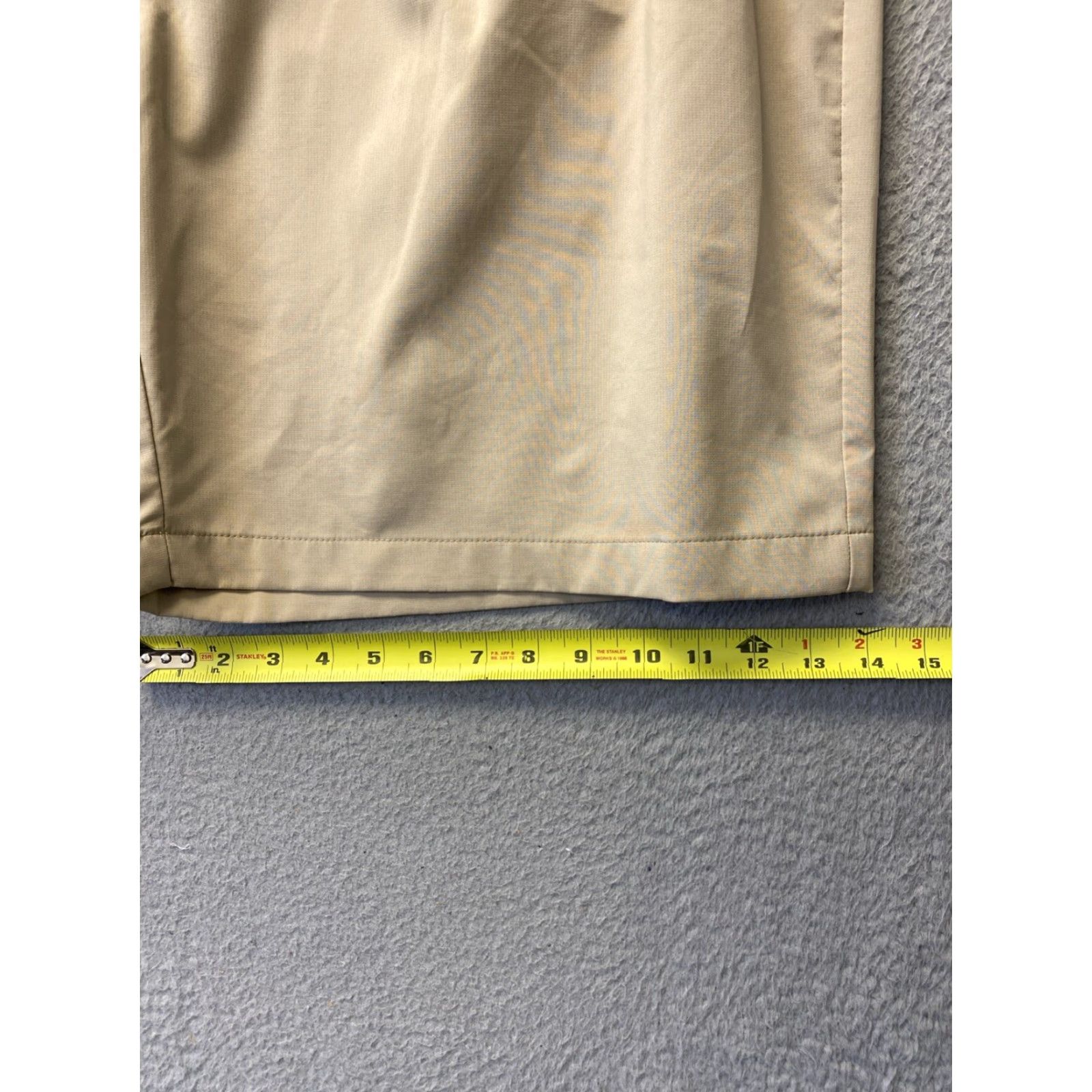 Reebok VINTAGE Reebok Shorts Mens 42/44 Tan Spell Out Logo Pockets Golf Shorts /123-5 Size US 42 / EU 58 - 7 Thumbnail