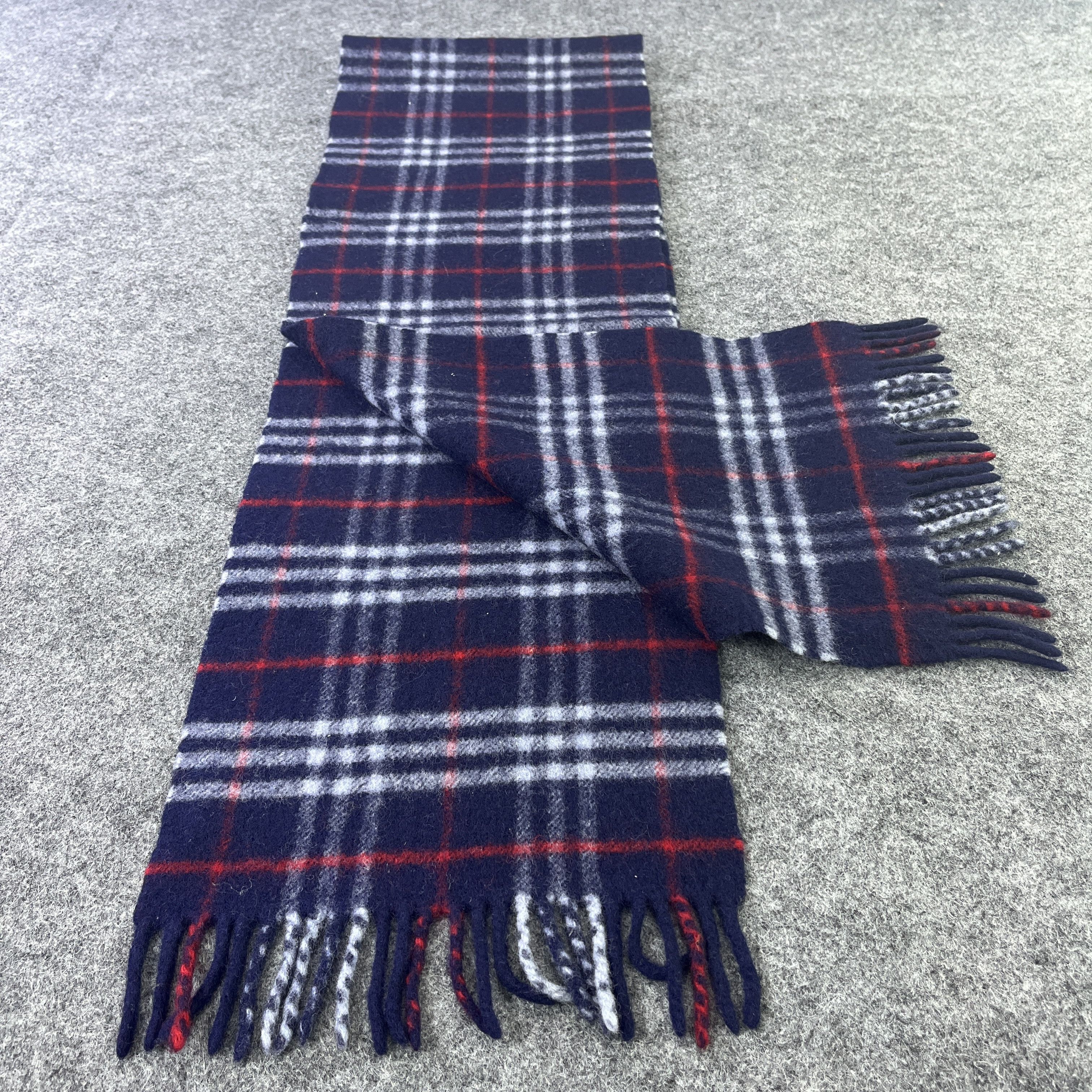 Burberry Burberry Scarf / Muffler / Neckwear T797 Size ONE SIZE - 2 Thumbnail