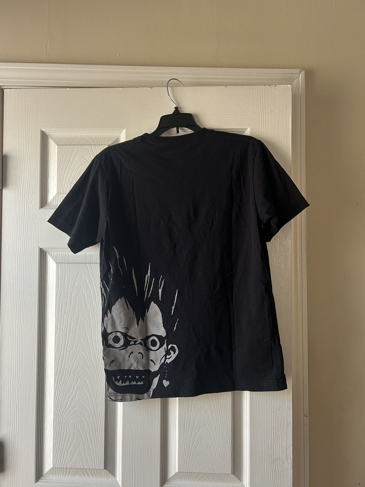 Uniqlo Uniqlo x Death Note Ryuk Size US S / EU 44-46 / 1 - 5 Thumbnail