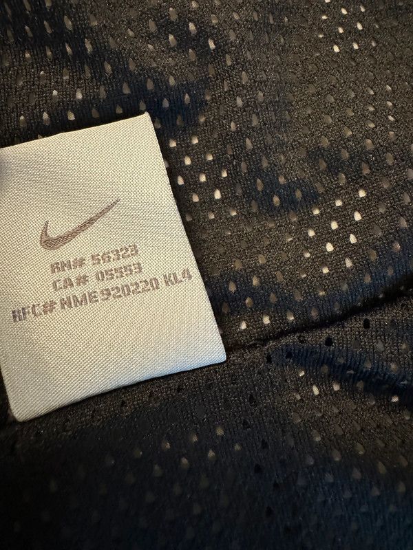 Nike Nike Vintage transparent XL zip jacket windbreaker unique Size US XL / EU 56 / 4 - 11 Thumbnail