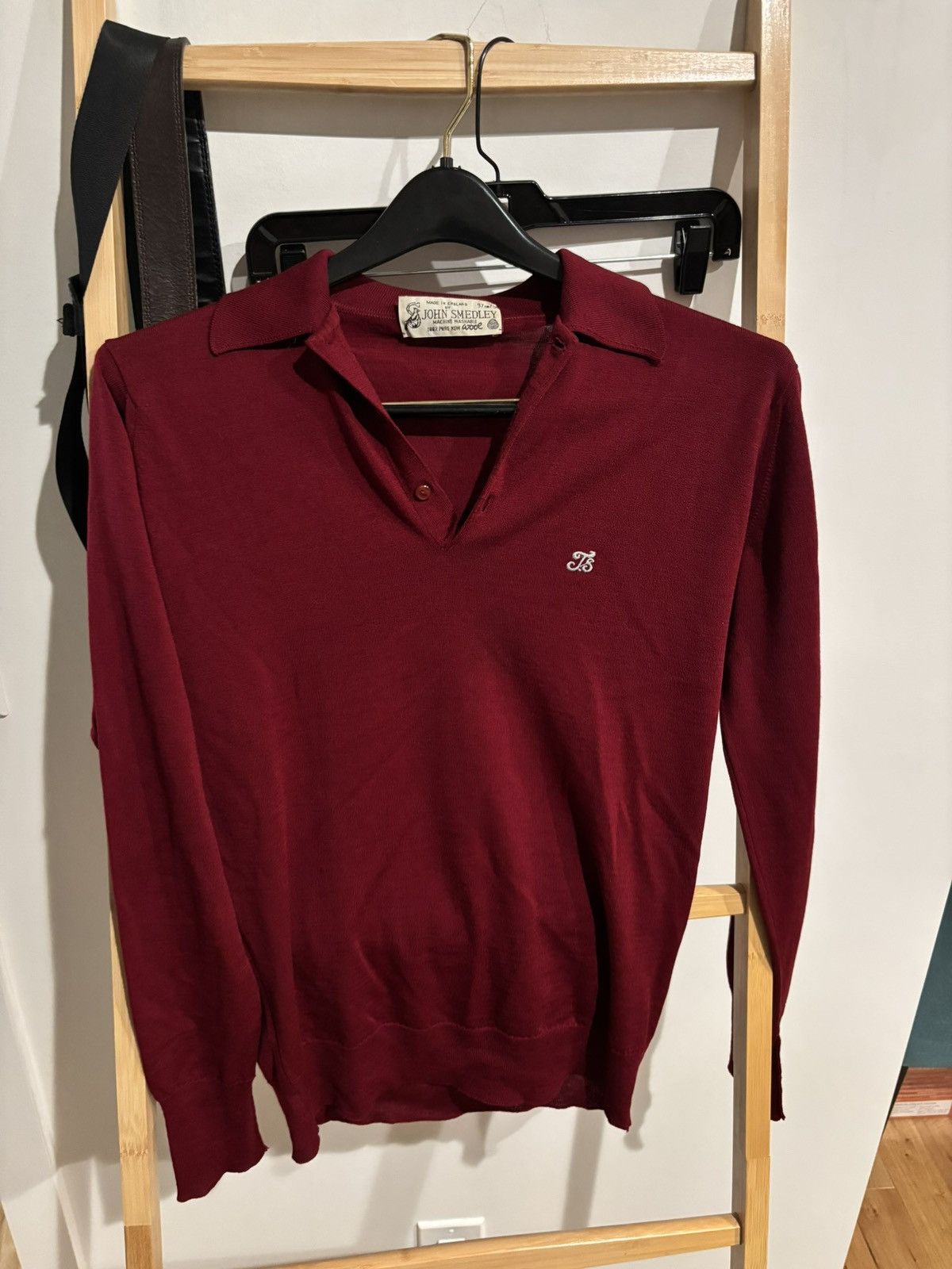 John Smedley Vintage 100% New Wool Red Polo Sweater Size US S / EU 44-46 / 1 - 1 Thumbnail