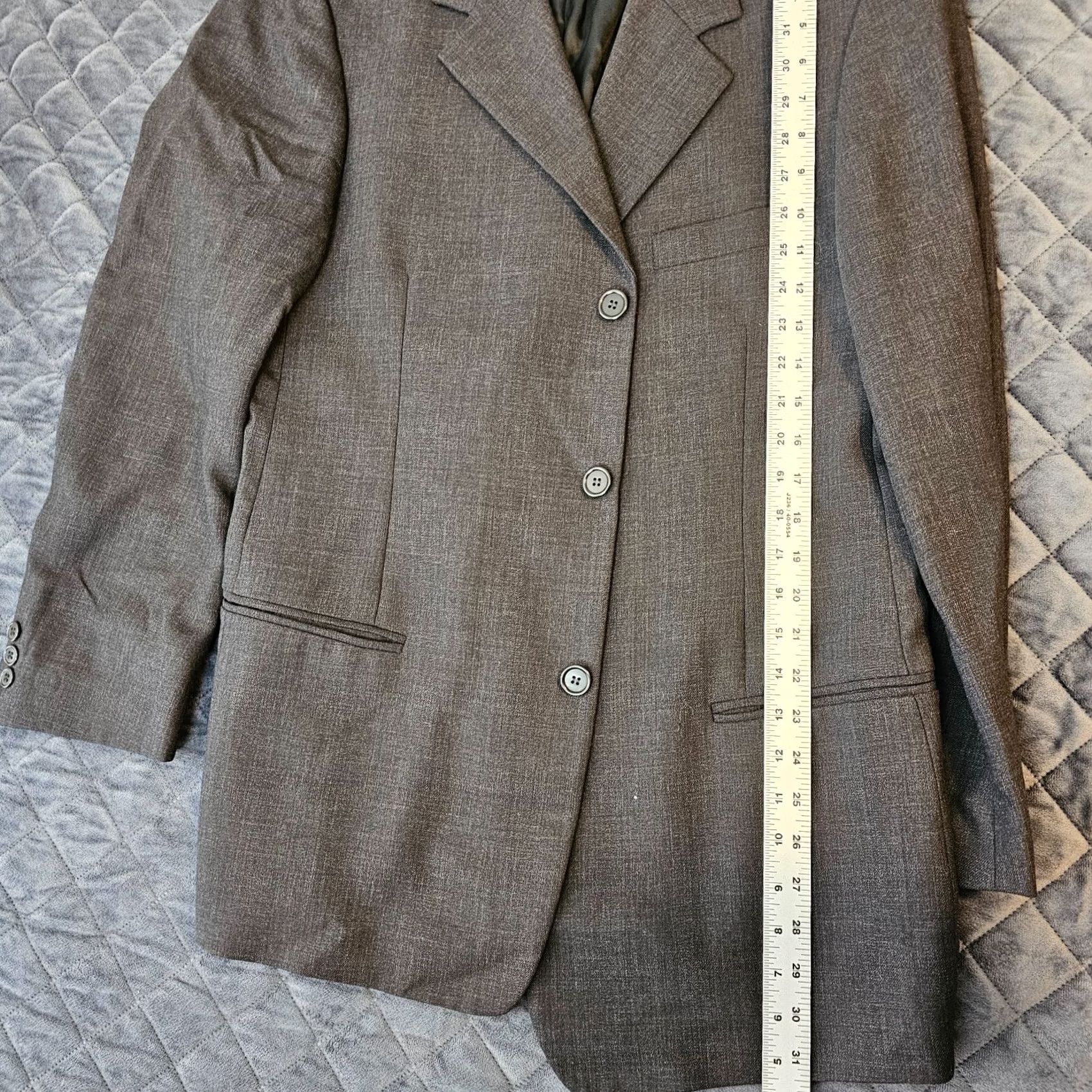 DKNY DKNY Blazer Jacket Three-Button Ventless Wool Gray 42R Men’s Regular Slip-Front Italian Notch Lapel Athletic Chest 42 Size 42R - 7 Thumbnail