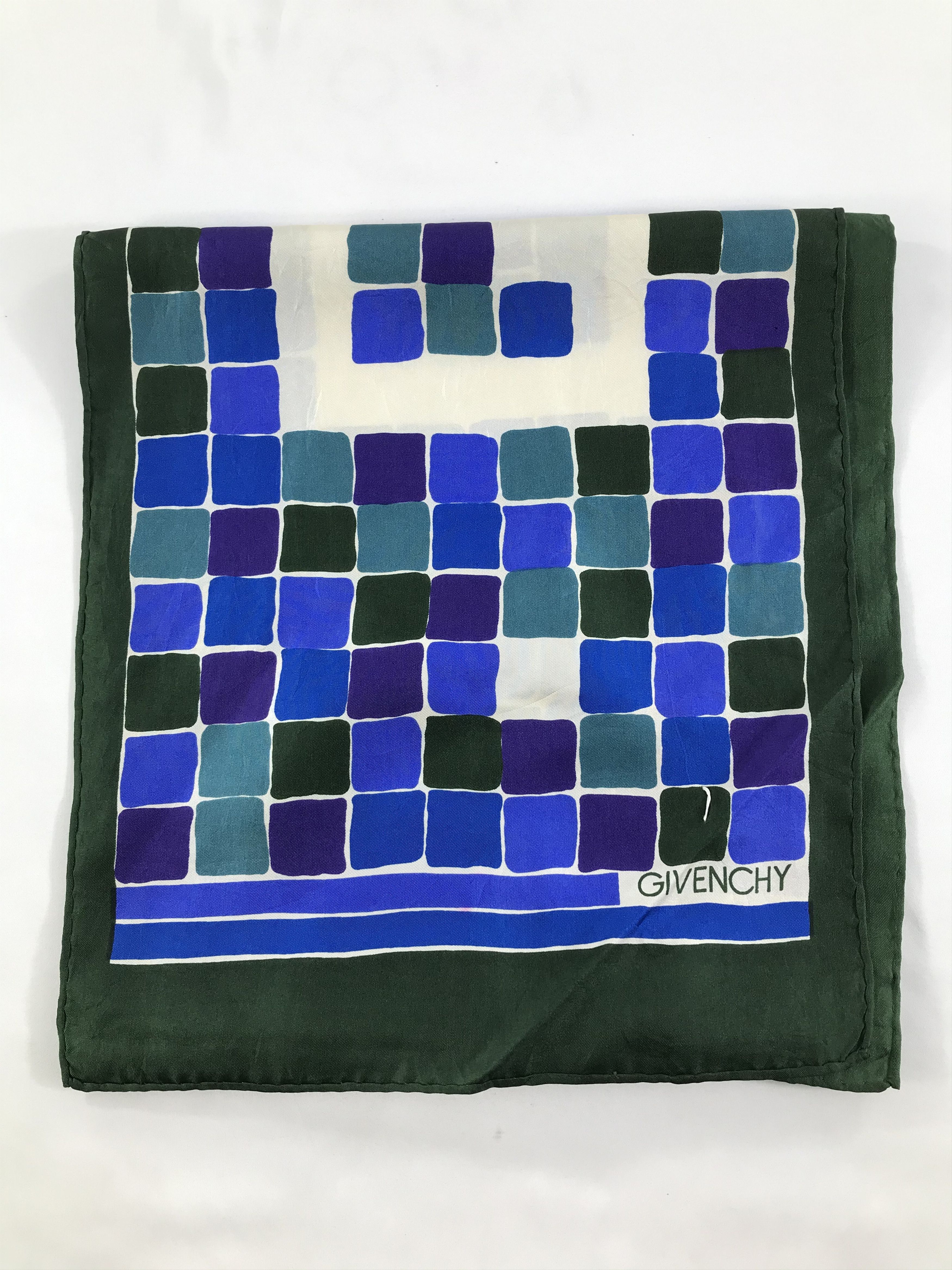 Vintage Vintage Givenchy Silk Scarf Size ONE SIZE - 2 Thumbnail