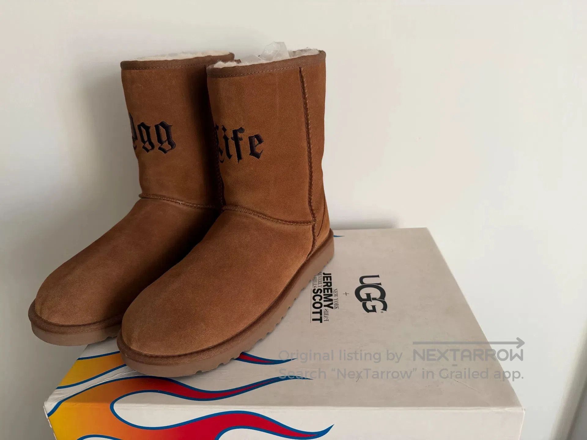 Jeremy Scott UGG Jeremy Scott Classic Short Boots. Size US 10.5 / IT 40.5 - 8 Thumbnail