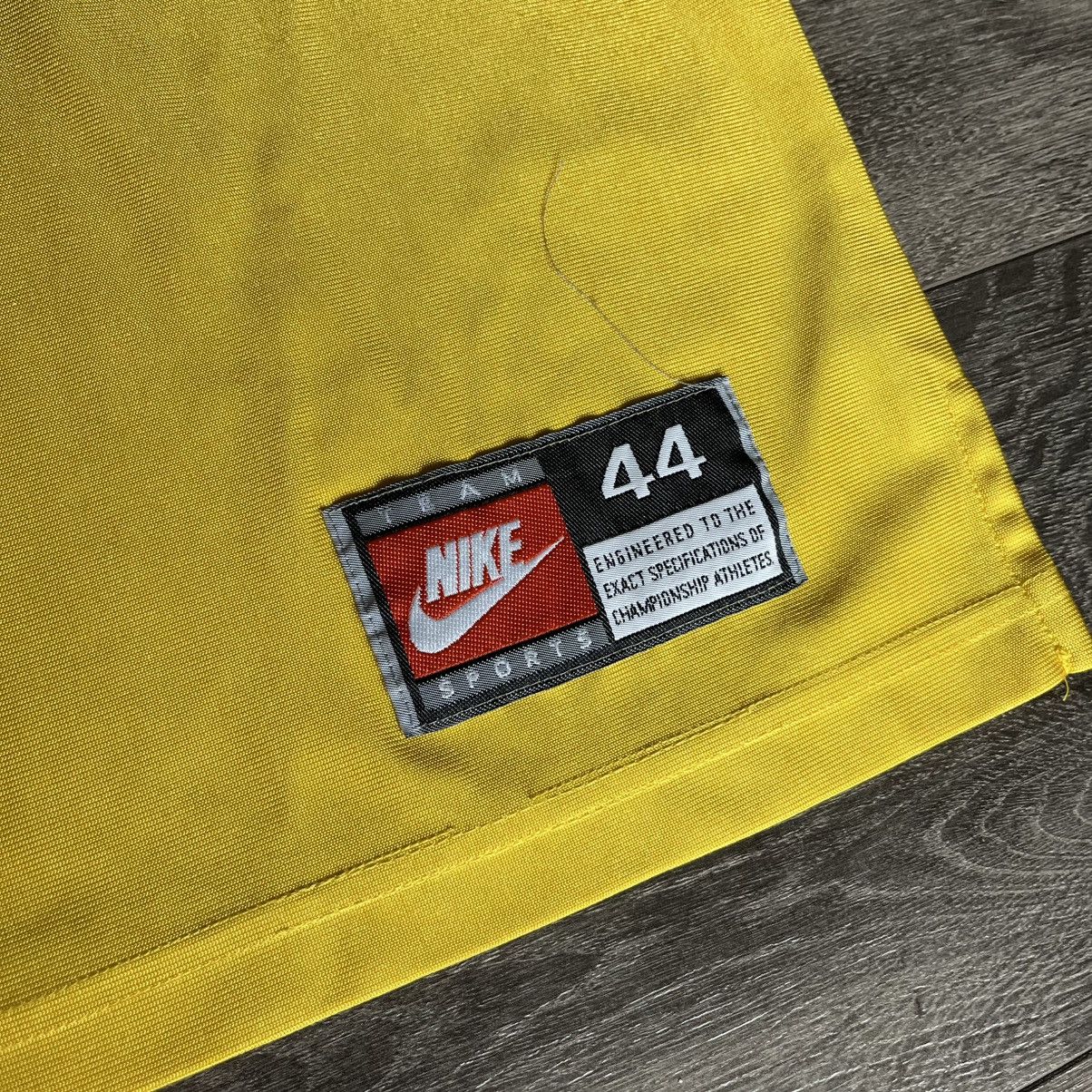 Nike × Vintage Vintage Nike Michigan Wolverines Jimmy King Fab 5 Jersey #24 Size US L / EU 52-54 / 3 - 6 Thumbnail
