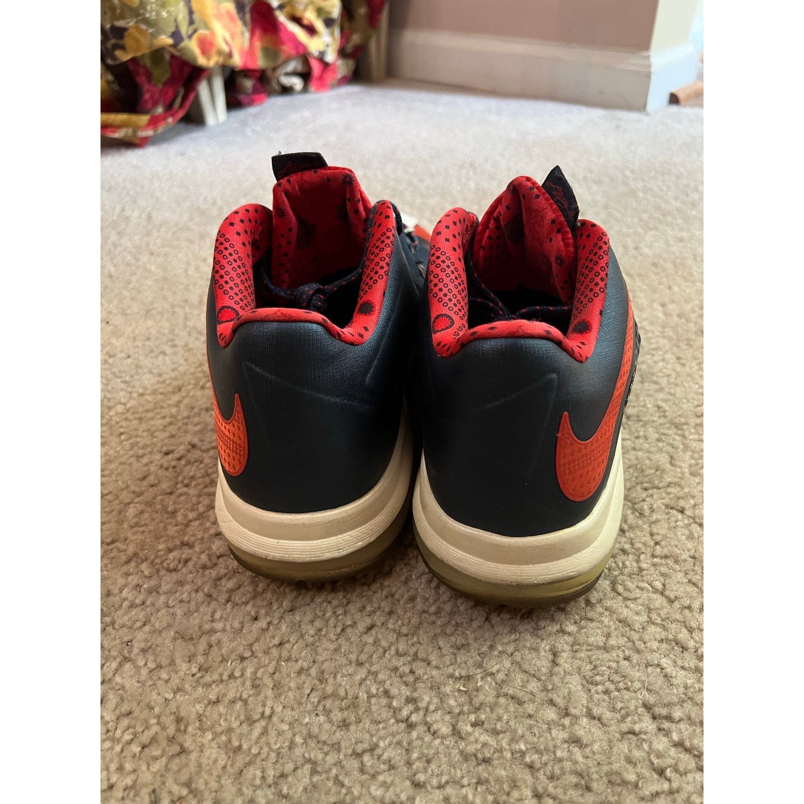 Nike Nike LeBron 10 Low USA Size 10 Size US 10 / EU 43 - 4 Thumbnail
