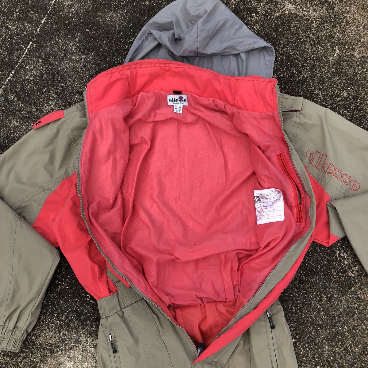 Ellesse VINTAGE ELLESSE PARACUTE SUPER RACING GEAR JUMPSUIT Size US 34 / EU 50 - 7 Thumbnail