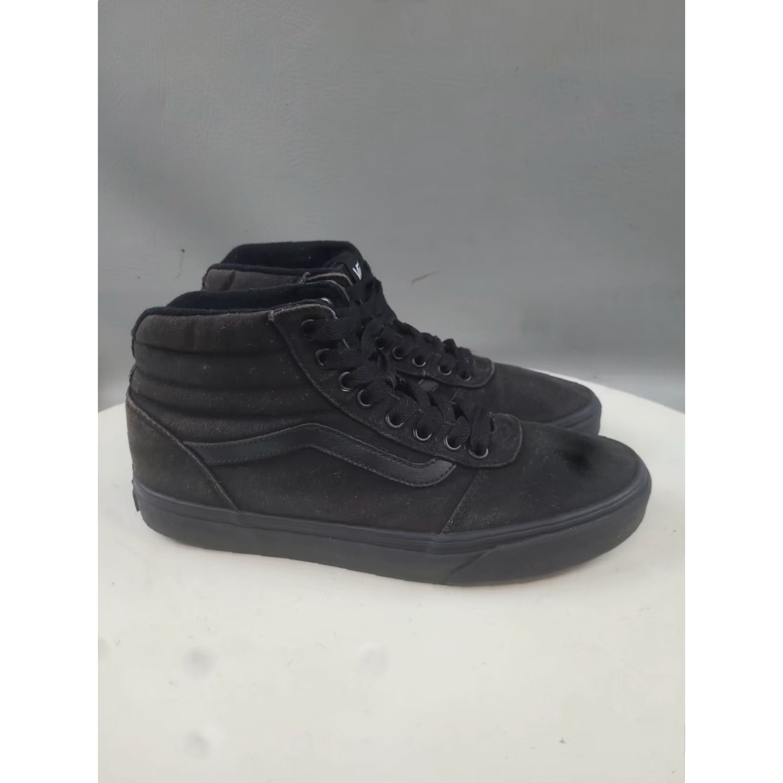 Vans VANS Men's Sk8 Hi Triple Black Shoes Size 8.5 Canvas High Top Skateboard Sneakers Size US M / EU 48-50 / 2 - 3 Thumbnail