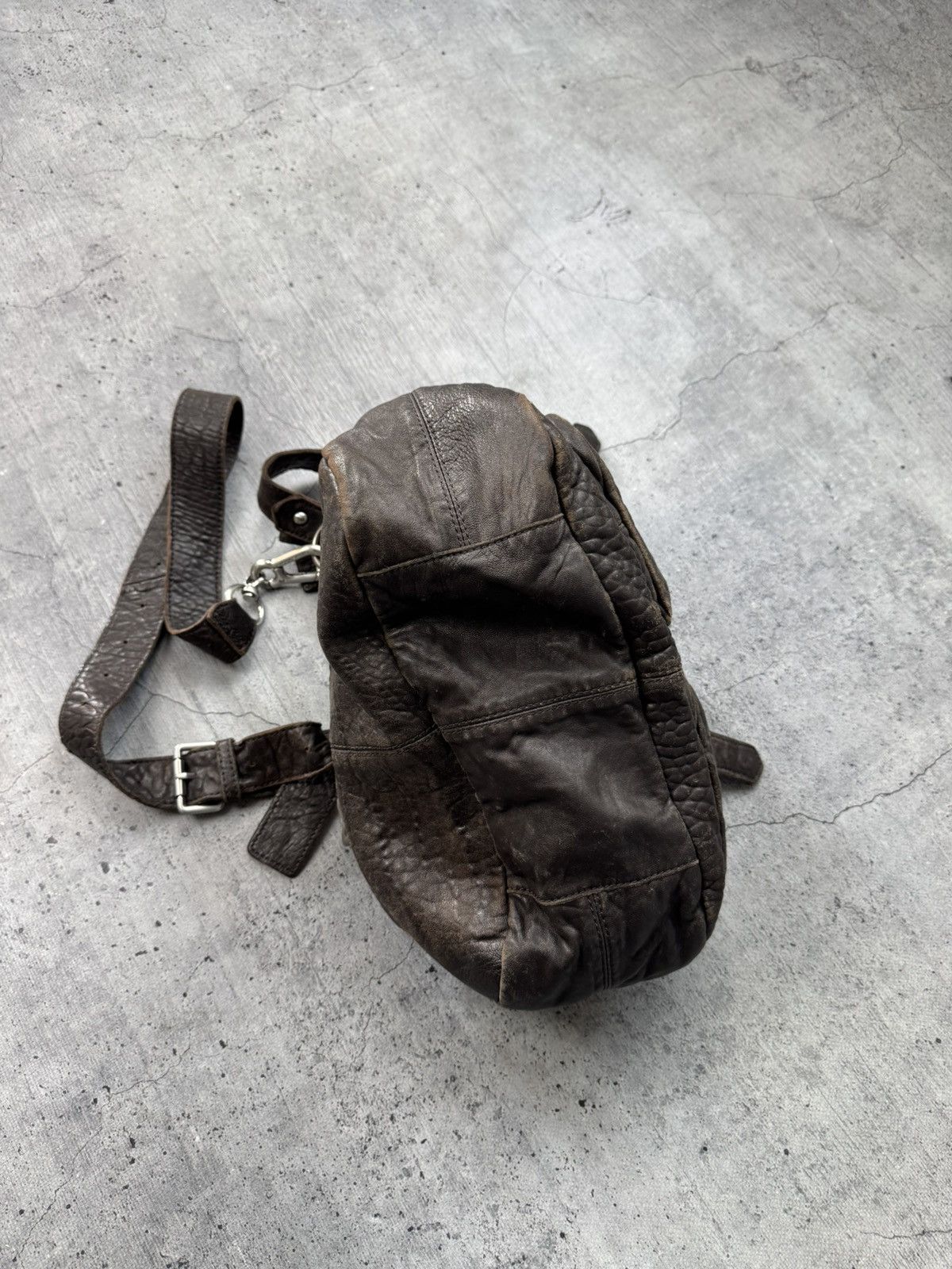 Hysteric Glamour Avant Garde Vintage Faded Leather Backpack Multi pocket Bag Size ONE SIZE - 11 Thumbnail