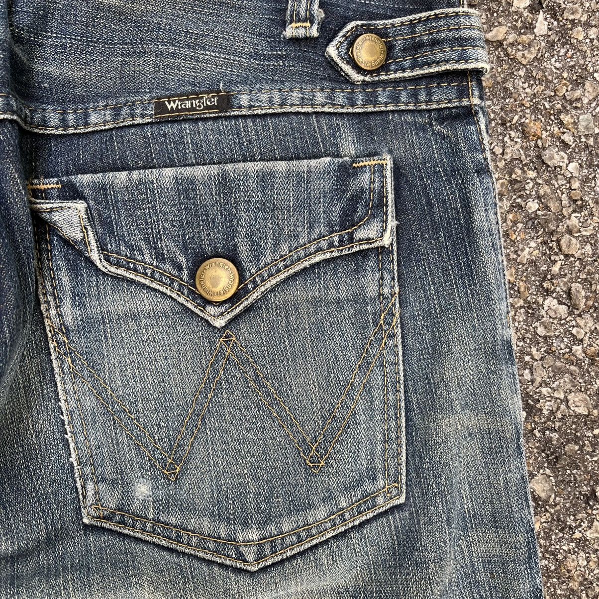 Wrangler Flare Jeans Wrangler Rusty Faded Boot Cut Low Rise Denim Size US 30 / EU 46 - 15 Thumbnail