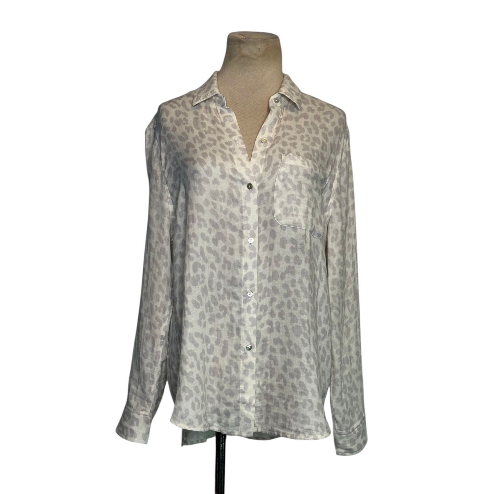 Rails Rails Ellis Grey Jaguar Button Front Shirt Tunic size Small Size S / US 4 / IT 40 - 14 Thumbnail