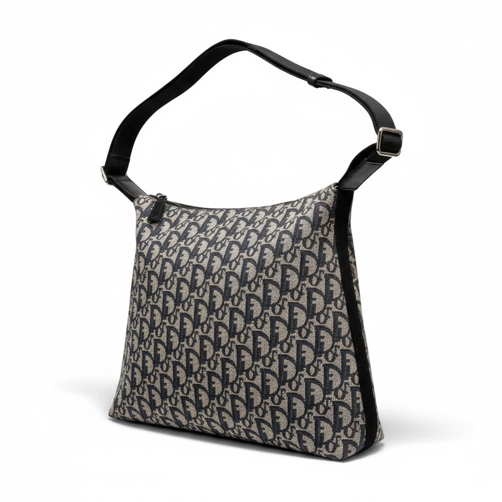 Dior Dior - Shoulder Bag Signature Monogram Size ONE SIZE - 1 Thumbnail