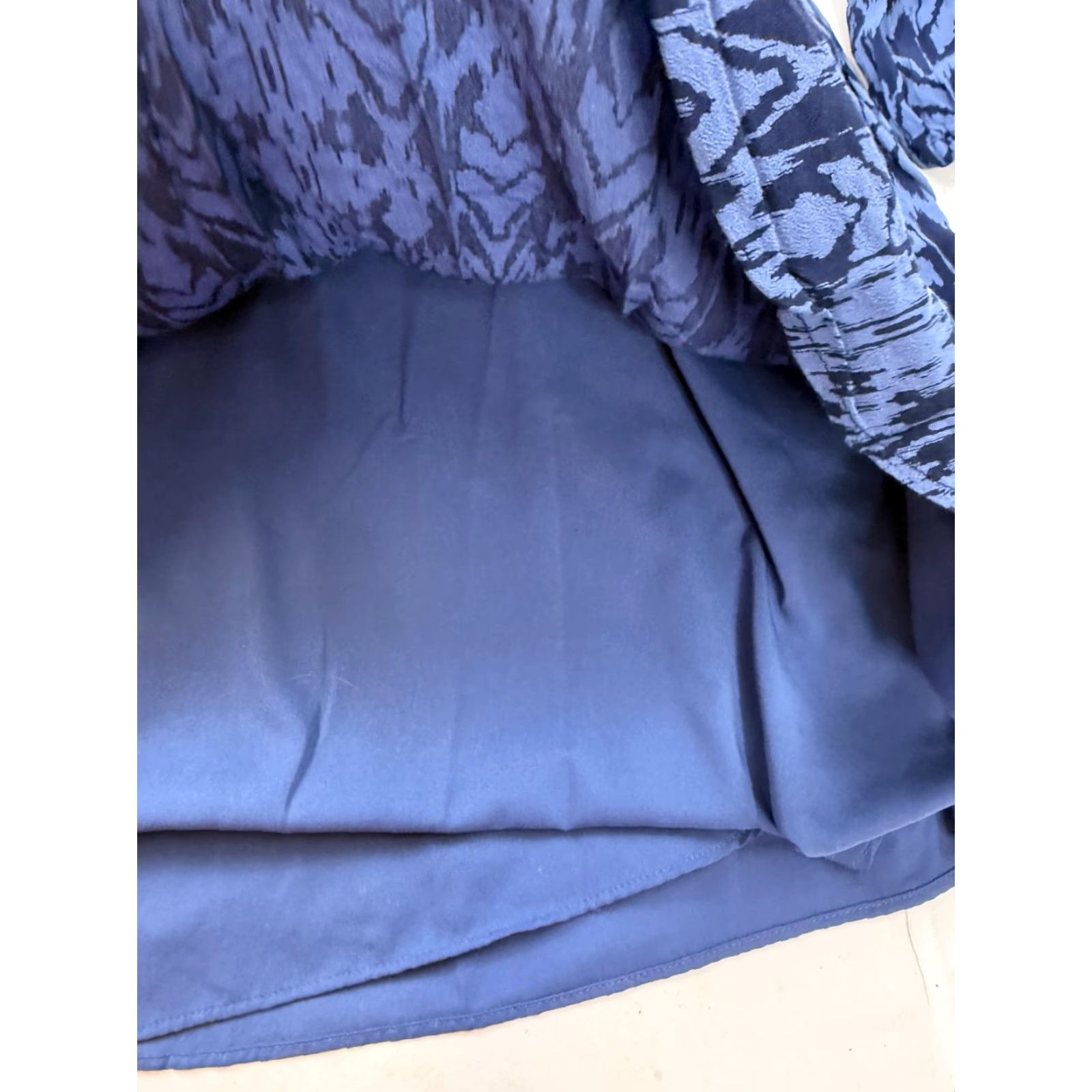 Gap Gap Dress Womens Medium Blue Geometric Long Sleeve V Neck Blouson Lined Mini Size M / US 6-8 / IT 42-44 - 4 Thumbnail
