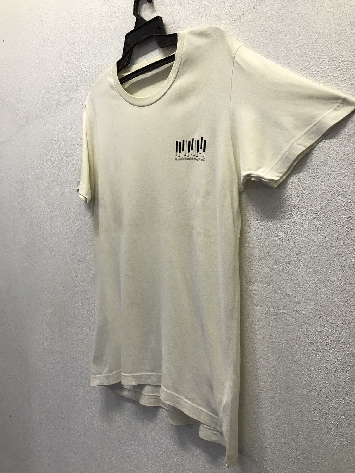 Uniqlo × Vintage Vintage Uniqlo John Lennon, Paul McCartney@1968.1996 Shirt Size US L / EU 52-54 / 3 - 5 Thumbnail