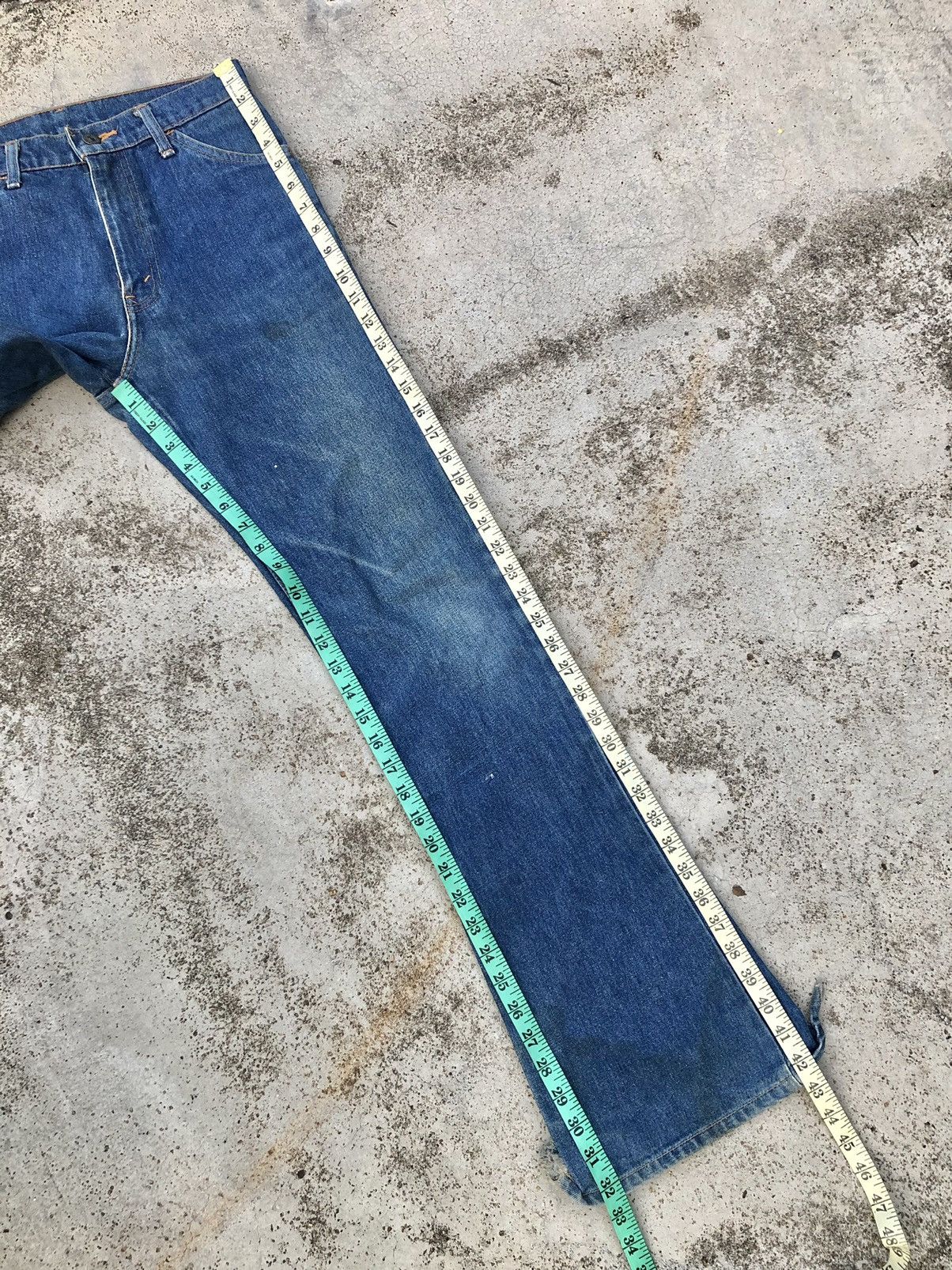 Levi's VINTAGE FLARED LEVIS 646 ORANGE TAB Size US 28 / EU 44 - 10 Thumbnail