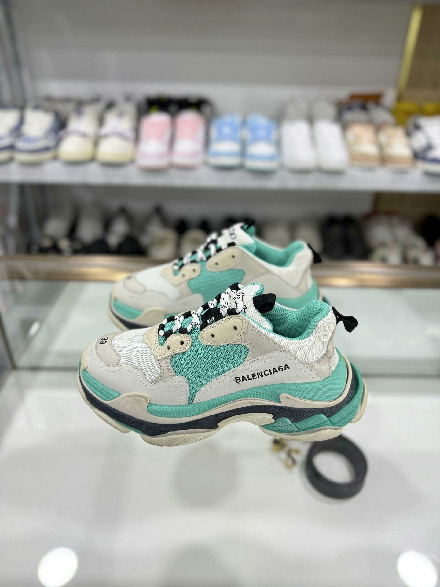 Balenciaga Balenciaga Triple S Mint Green Size 39 Size US 8 / IT 38 - 1 Thumbnail