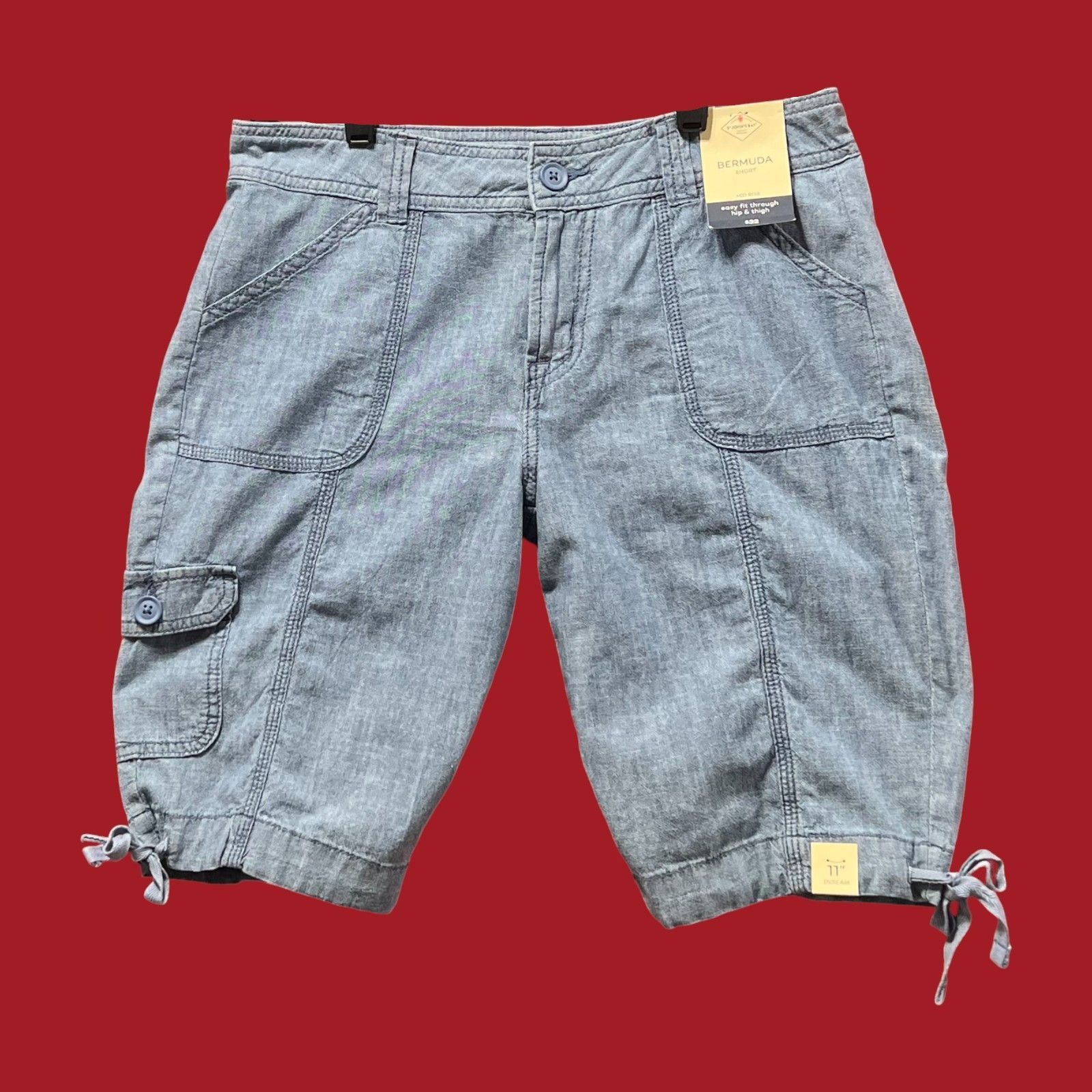 Other St. John's Bay - Women's Mid-Rise Cargo Bermuda Short - Ligh Size 27" / US 4 / IT 40 - 1 Thumbnail