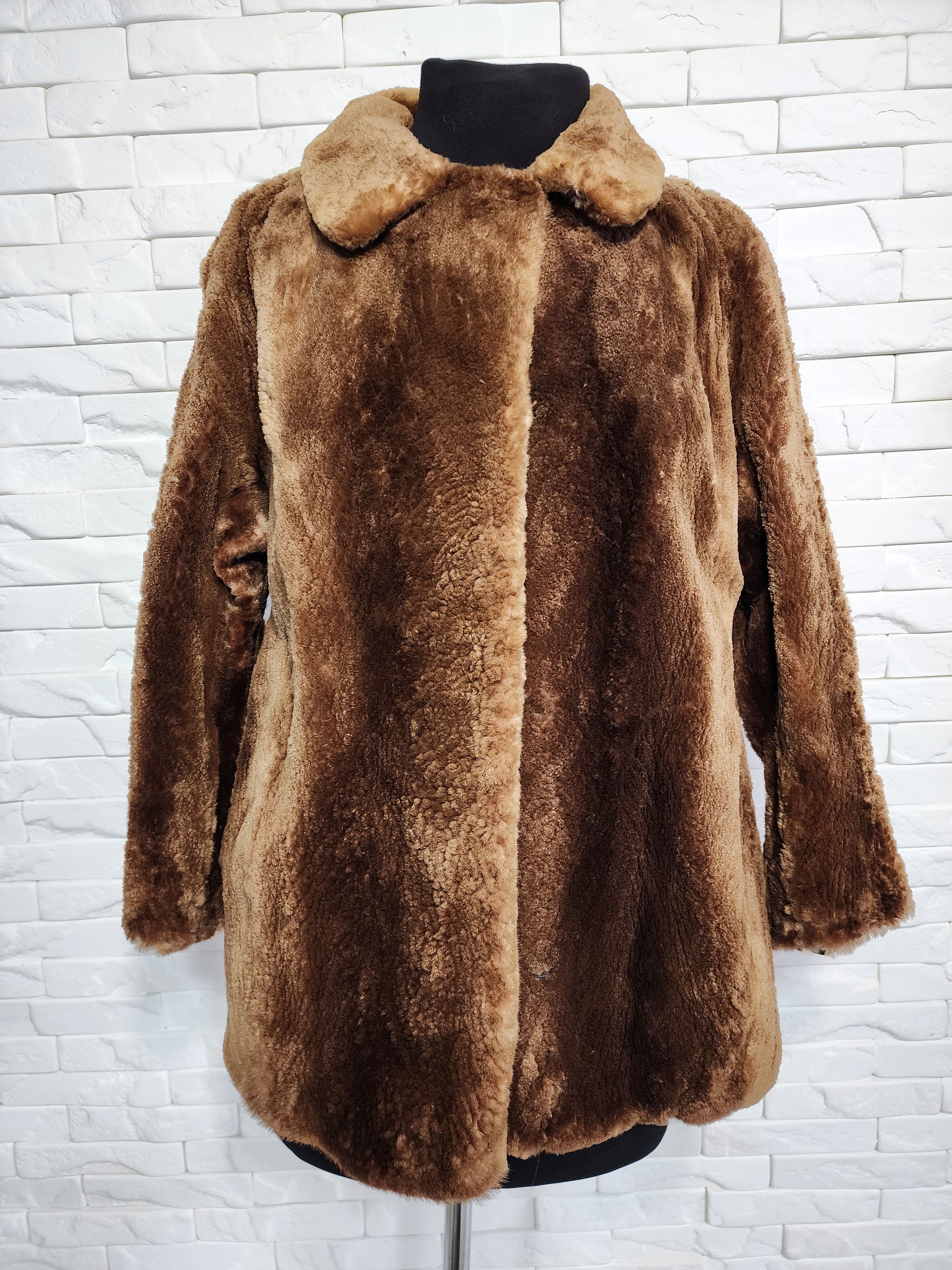 Furla Warm Brown Women's Fur Coat. Size M / US 6-8 / IT 42-44 - 1 Thumbnail