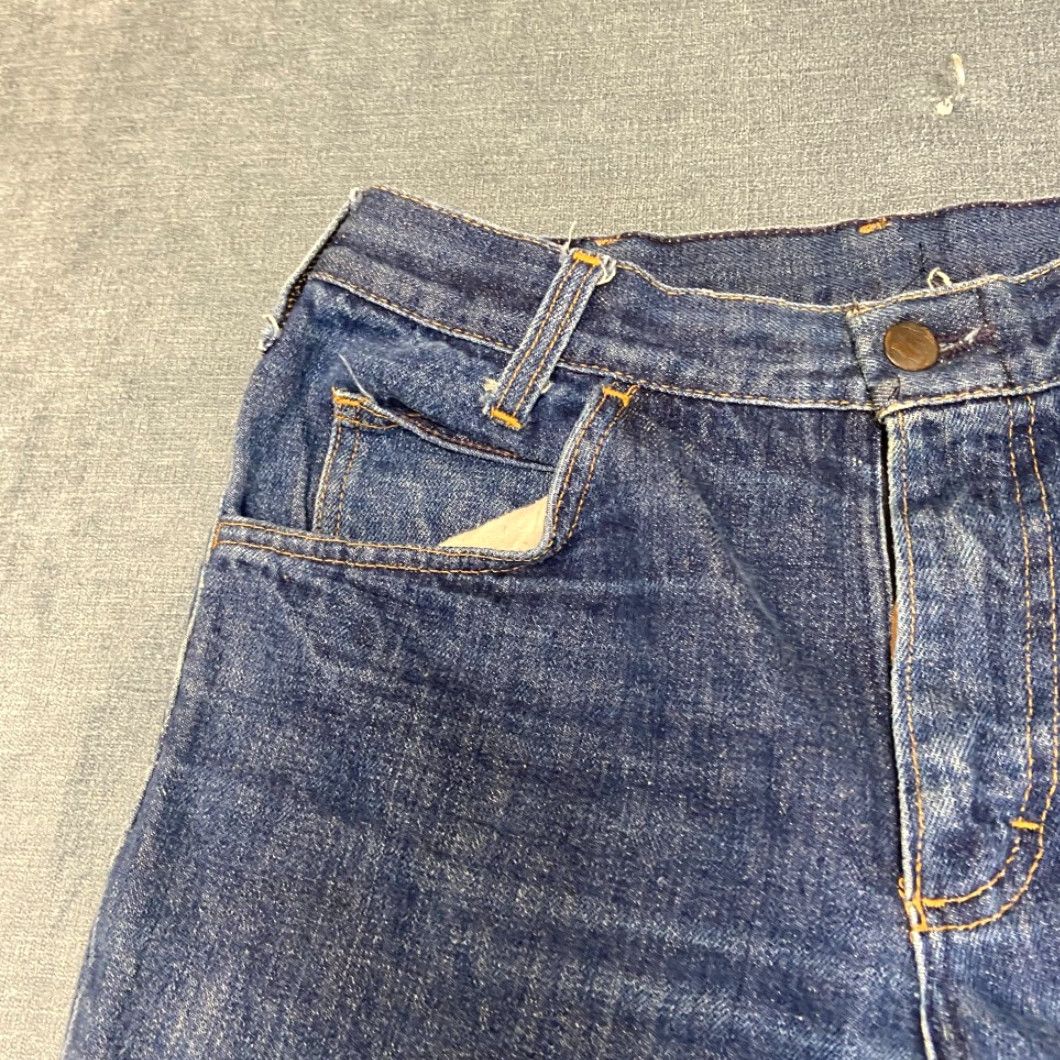 Vintage Big Smith Jeans Mens 31x28 Blue Denim All Day Comfort Outdoor Casual Bootcut Leg Jeans Size US 31 - 5 Thumbnail