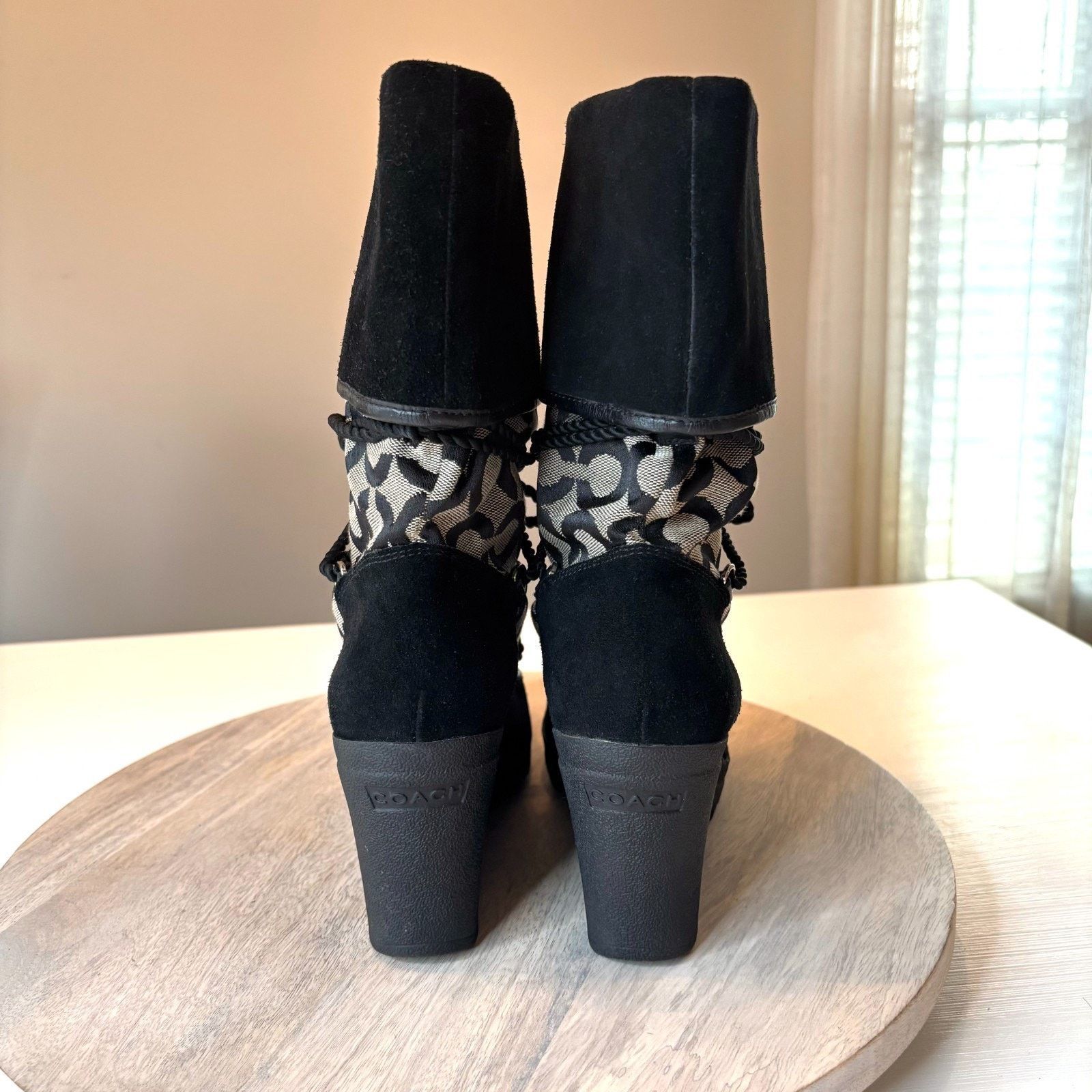 Coach Coach Signature Wedge Winter Boots Black Suede Women's 7.5 Size US 7.5 / IT 37.5 - 6 Thumbnail