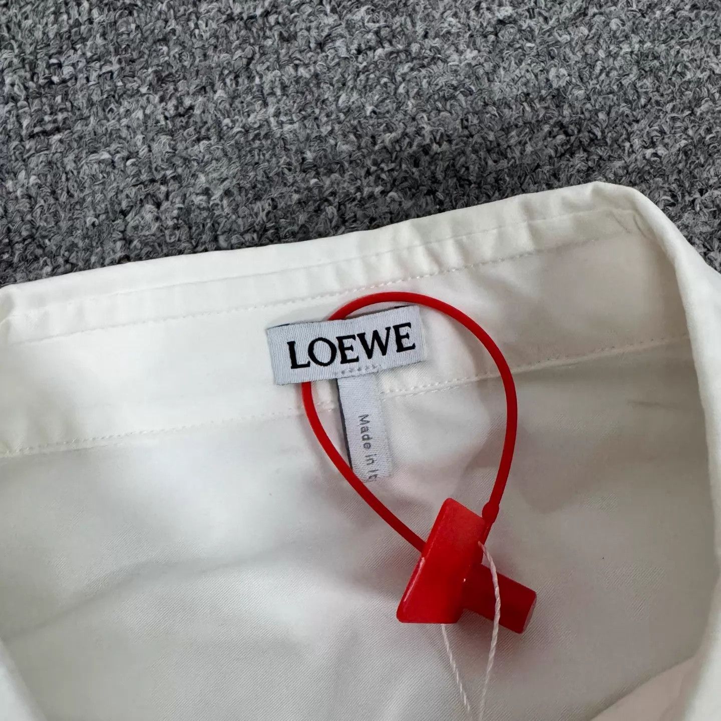 Loewe Loewe Pocket Logo White Long Sleeve Shirt 39 99New Size US M / EU 48-50 / 2 - 6 Thumbnail