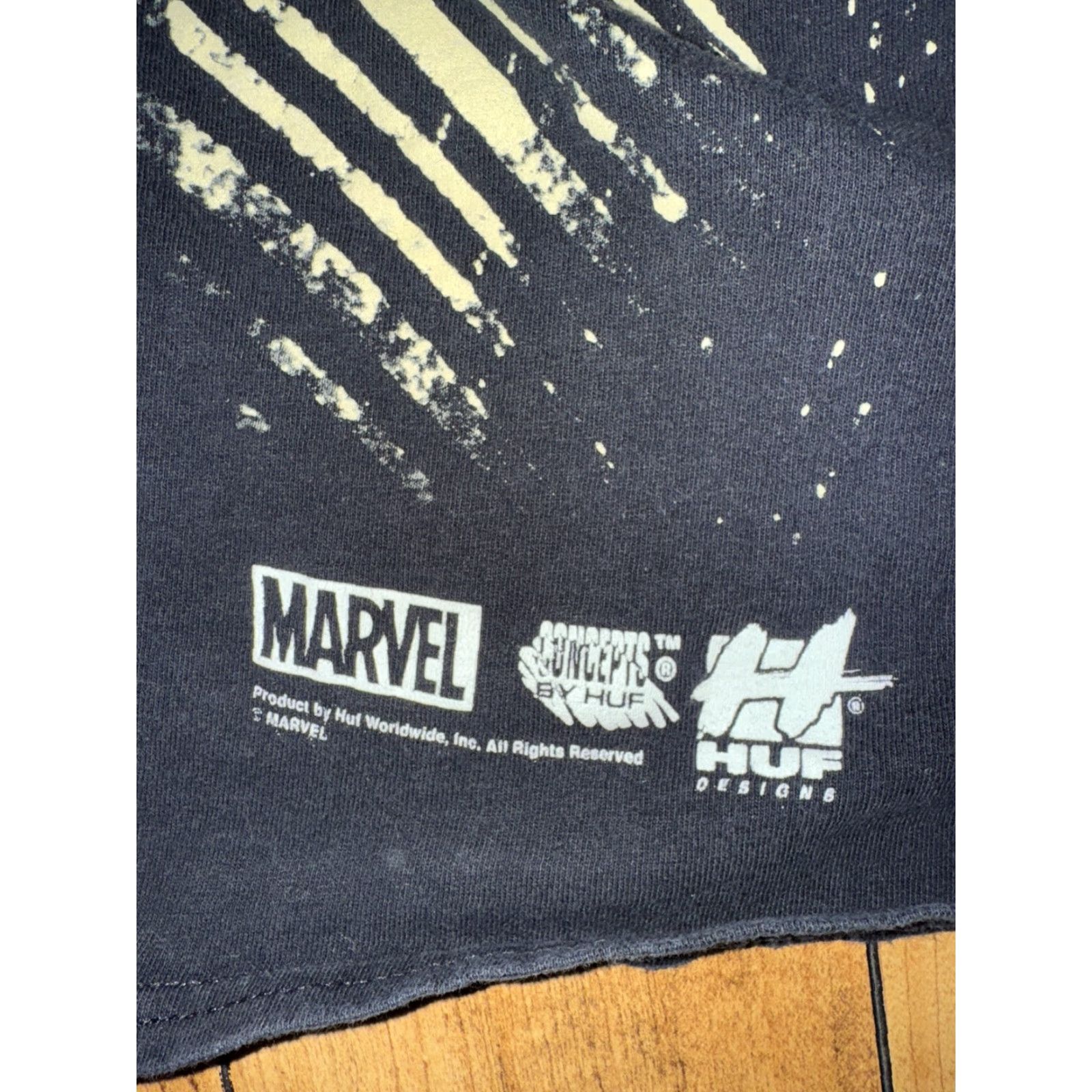 Vintage VINTAGE Huf x Marvel Spiderman T-Shirt Men Small Black 16.5x24 Shirt Mens Small Black Marvel Spiderman T-Shirt Size US S / EU 44-46 / 1 - 6 Thumbnail