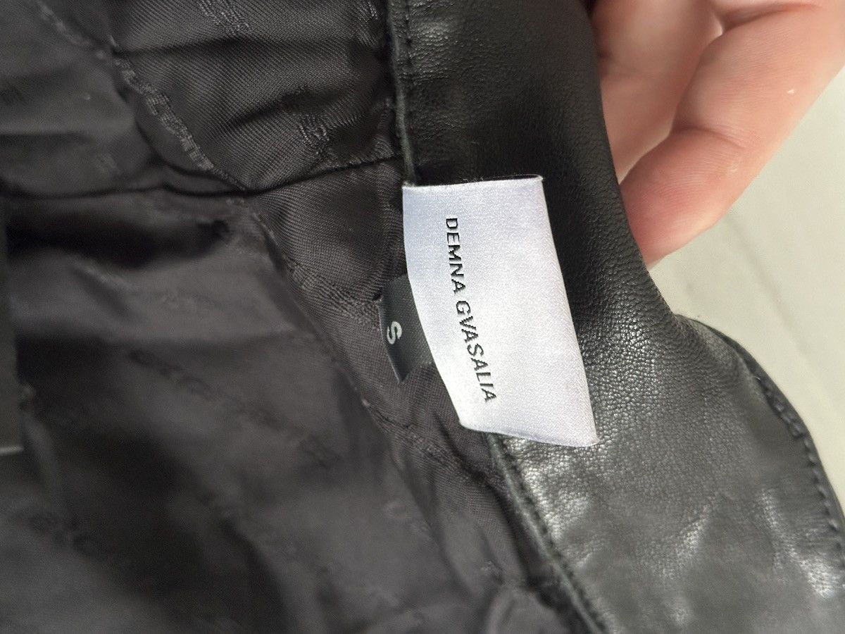 Vetements RARE Vetements 2018 Leather Cargo Skirt/Belt Bag Size 26" / US 2 / IT 38 - 9 Thumbnail