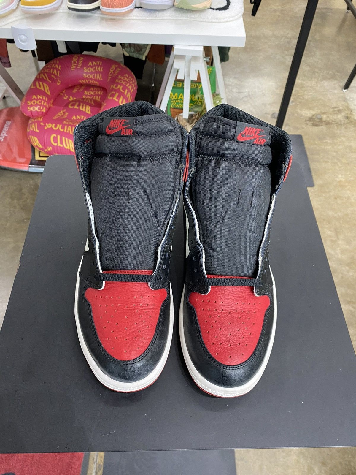 Jordan Brand Jordan 1 Bred Toe (2018) Size US 12 / EU 45 - 7 Thumbnail