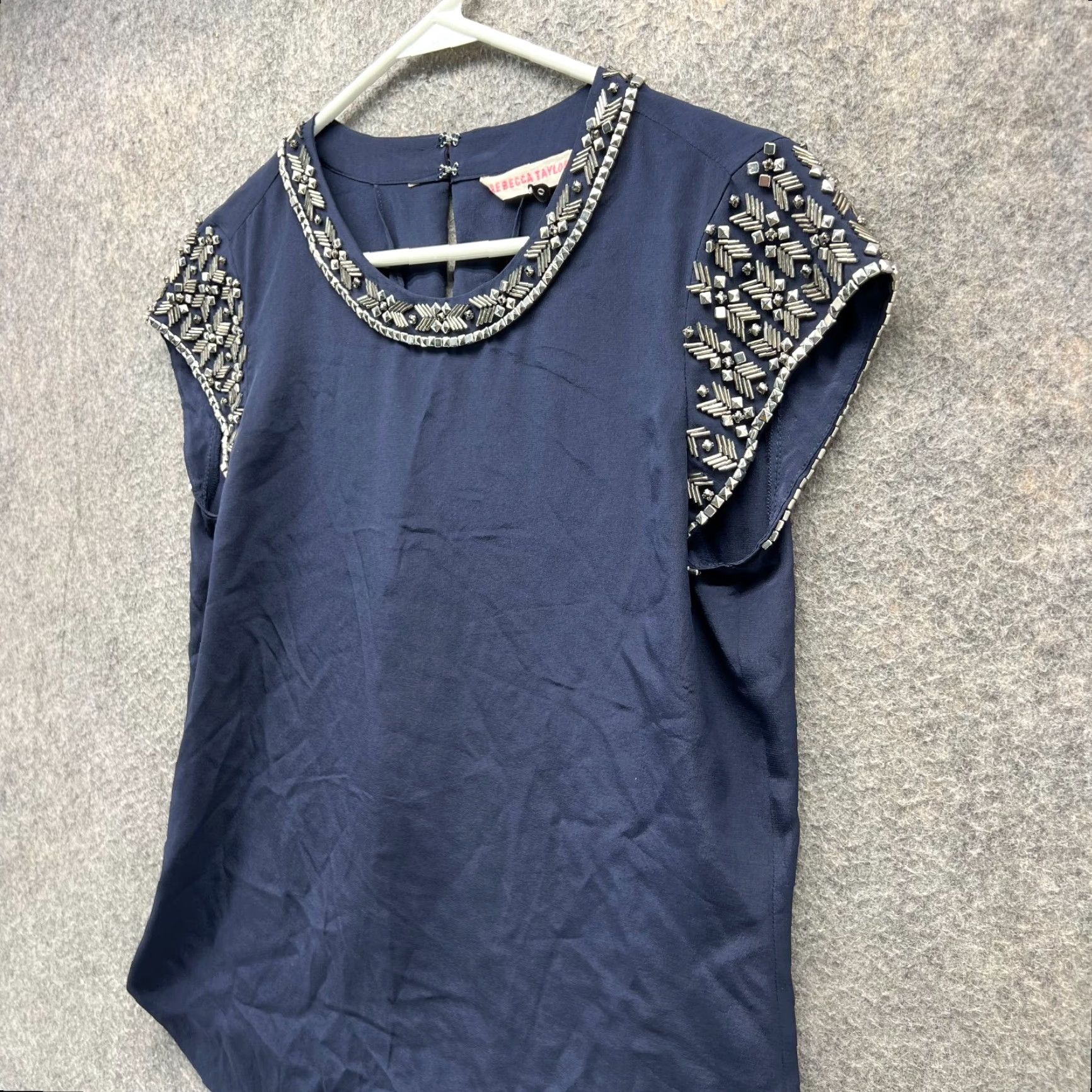 Rebecca Taylor VINTAGE Rebecca Taylor Shirt Womens 0 Blue Silk Sleeveless Blouse Top Dress Up Party/Cocktail Casual Top Womens 0 Blue Navy Silk Sleeveless Blouse Top Size XS / US 0-2 / IT 36-38 - 7 Thumbnail