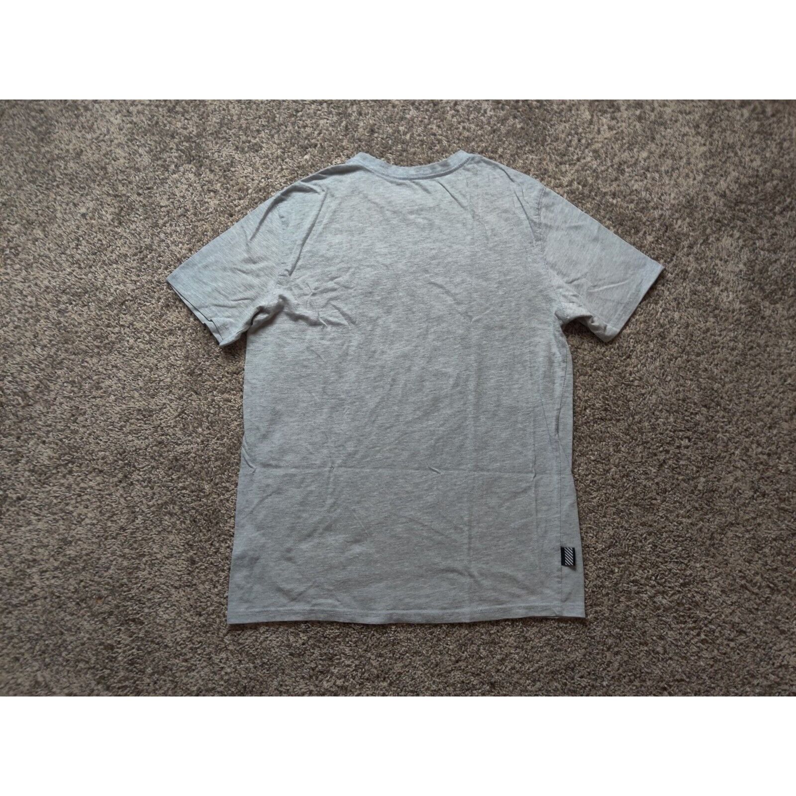 NBA NBA Shirt Mens Small Gray Black Spell Out Logo Size US S / EU 44-46 / 1 - 6 Thumbnail