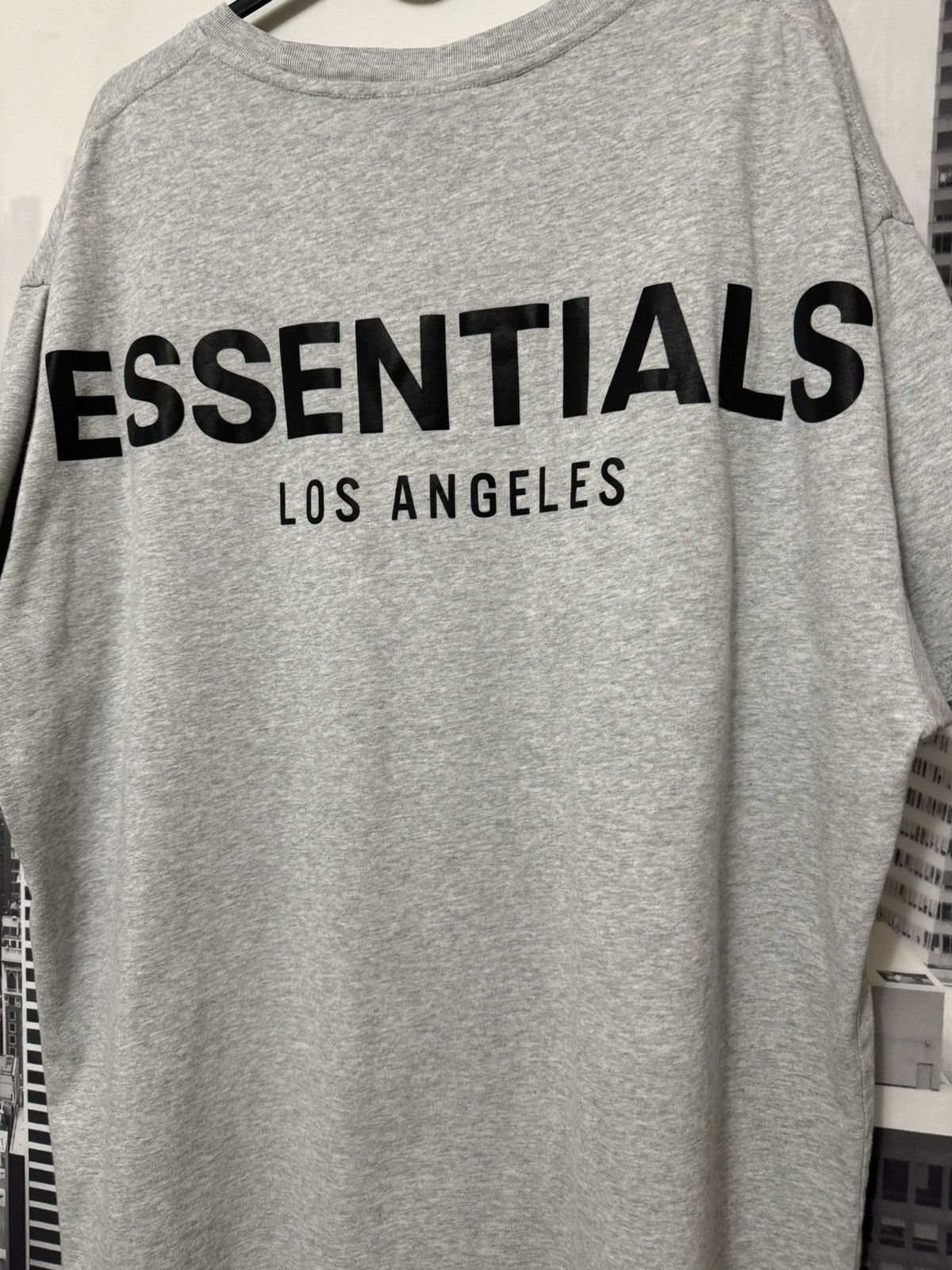 Fear of God 💥Fear of God Essentials 3M Los Angeles Logo Tee Grey SZ S Size US S / EU 44-46 / 1 - 2 Thumbnail