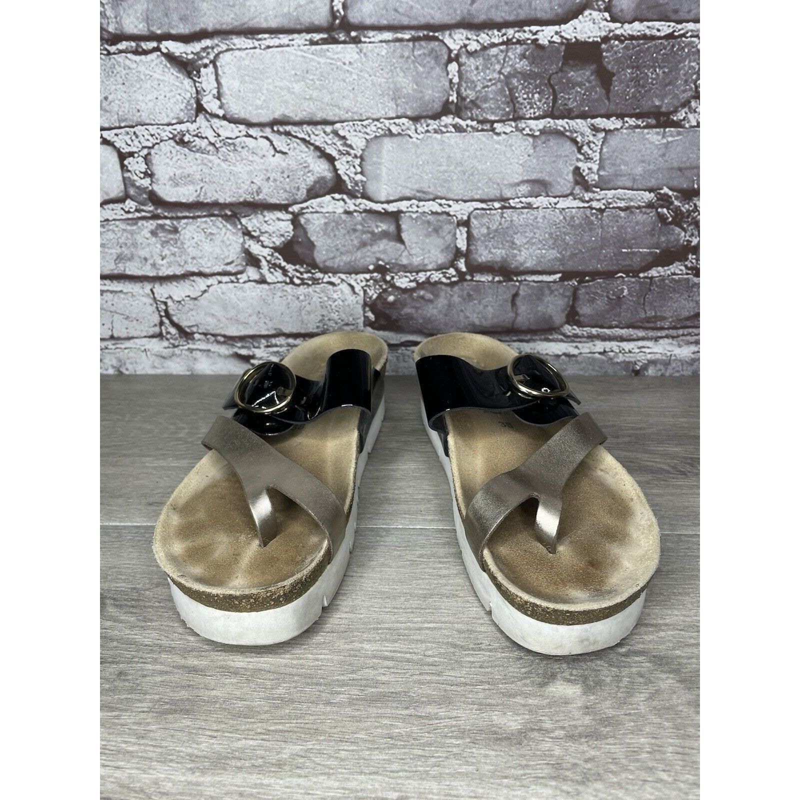 Mephisto Mephisto Silver Leather Black Patent Toe Strap Cork Wedge Sa Size US 8 / IT 38 - 20 Thumbnail