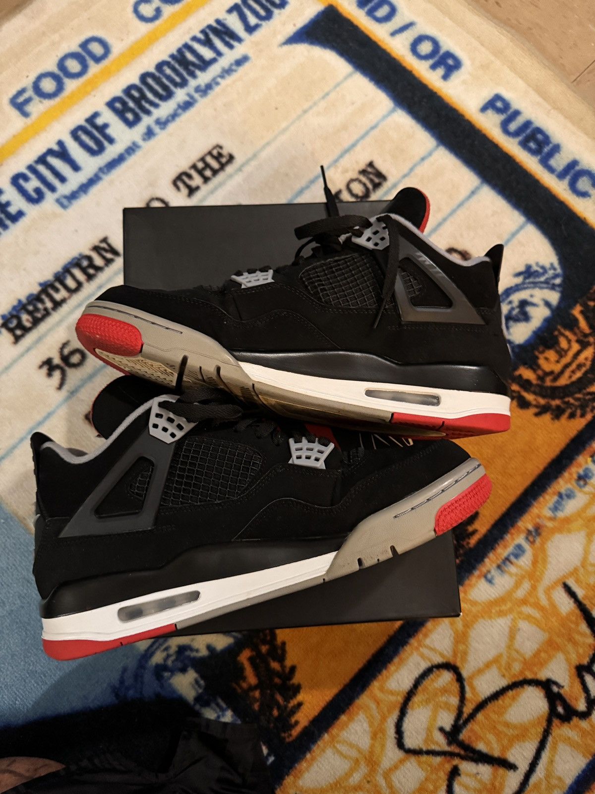 Jordan Brand Jordan Bred 4 Size US 10 / EU 43 - 7 Thumbnail