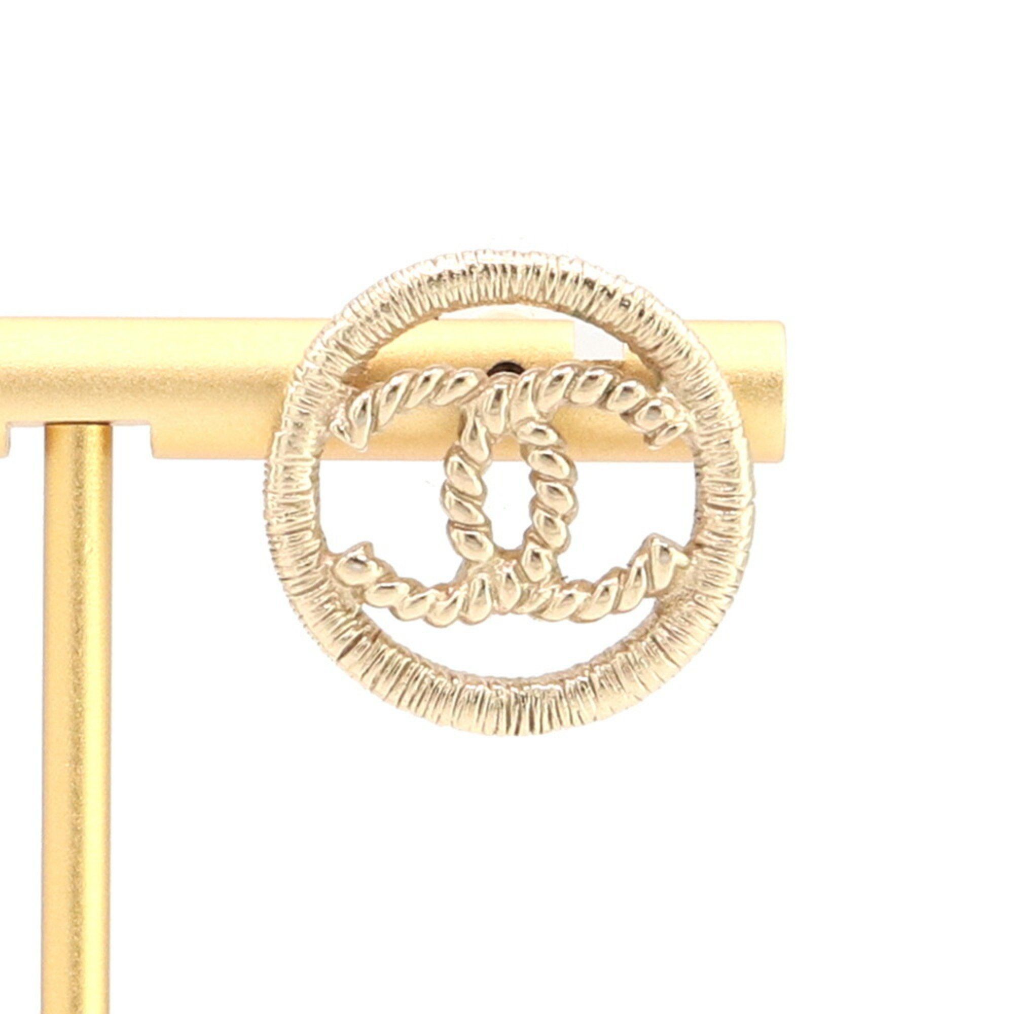Chanel Chanel Single Earring Champagne Gold Metal 2016 Model Coco Mark Women's CHANEL Size ONE SIZE - 1 Thumbnail
