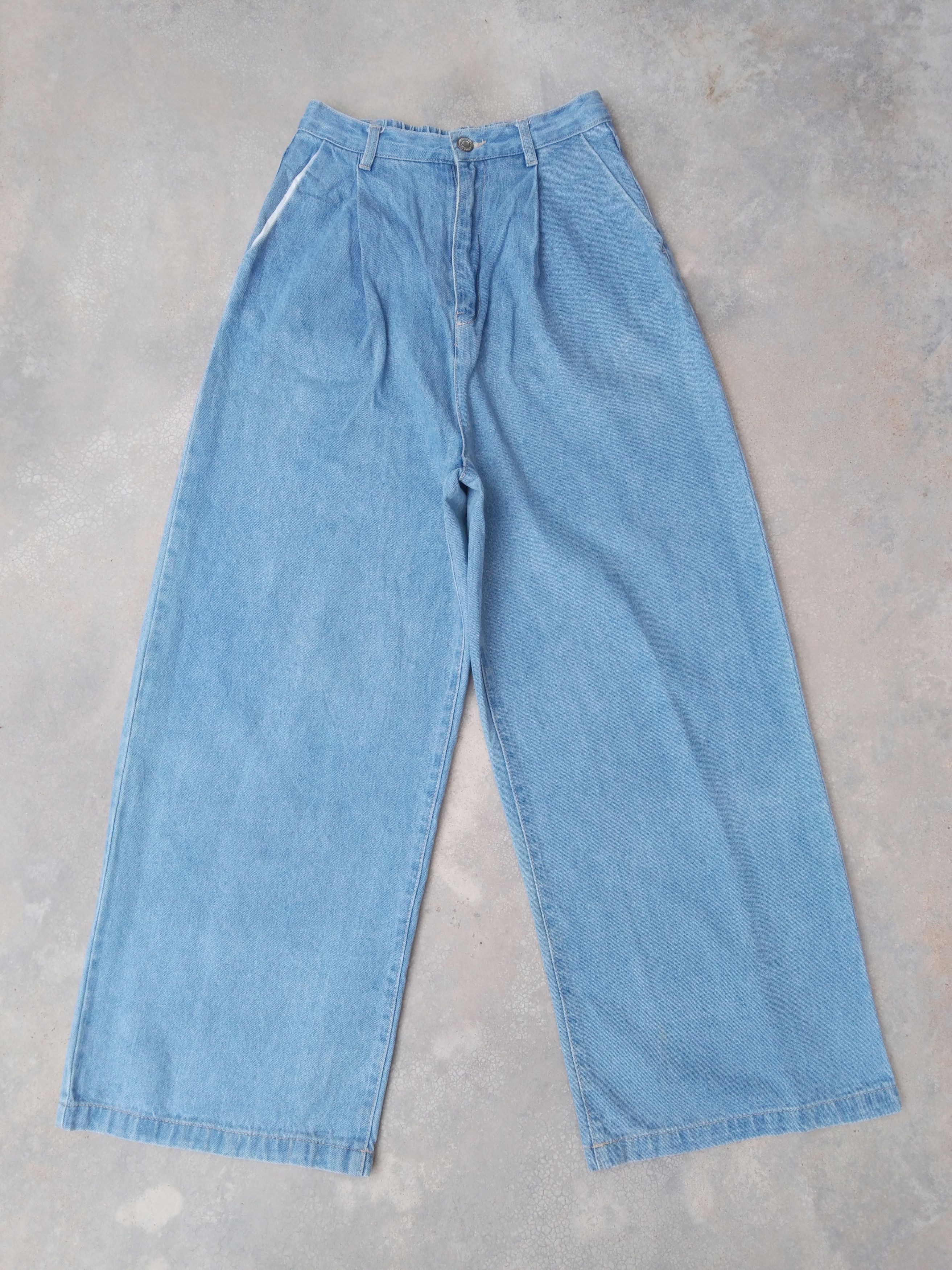 image of Vintage Wide Leg Baggy Jeans in Blue, Men's (Size 27)