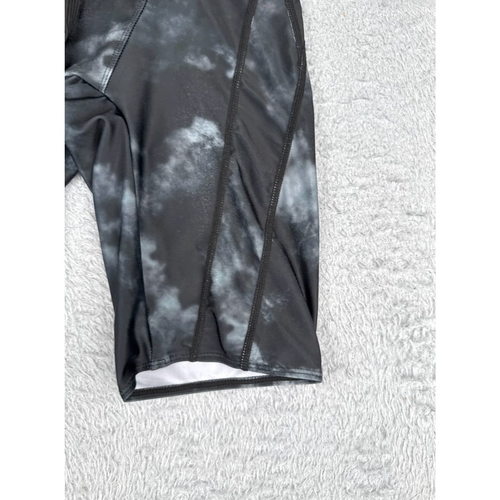 Vintage Onvous Jammer Bottom Regular 28 Black Gray Polyester Spandex Compression Men Swim Bottom Performance Lifeguard Training Competition Surfing Water Polo Size US 28 / EU 44 - 2 Thumbnail