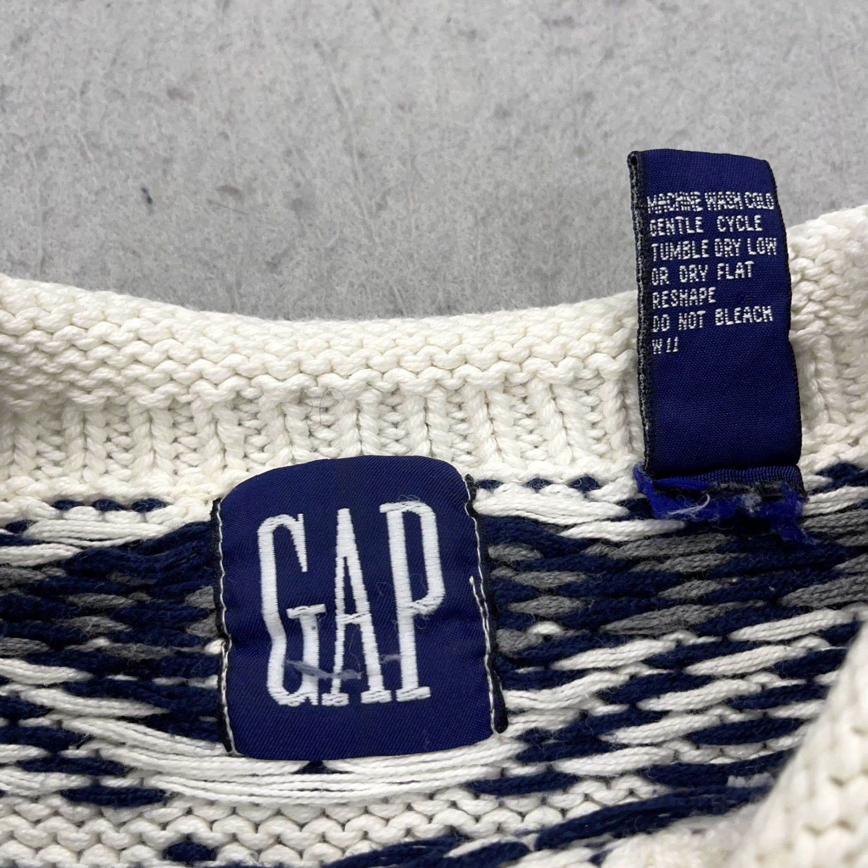 Gap VINTAGE Gap Sweater Mens M White Roll Neck Fair Isle Knit Grandpa 90s Size US M / EU 48-50 / 2 - 5 Thumbnail