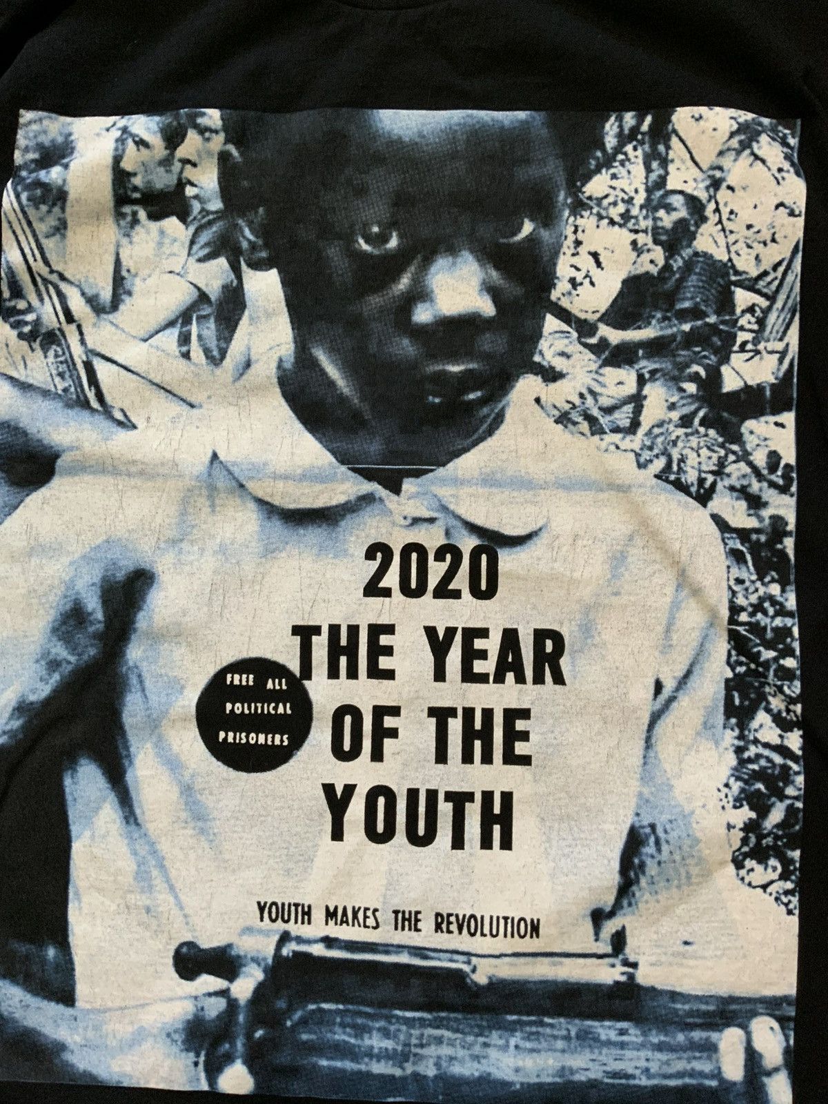 Other Fair Housing The Year Youth Makes The Revolution T-Shirt Size US L / EU 52-54 / 3 - 5 Thumbnail